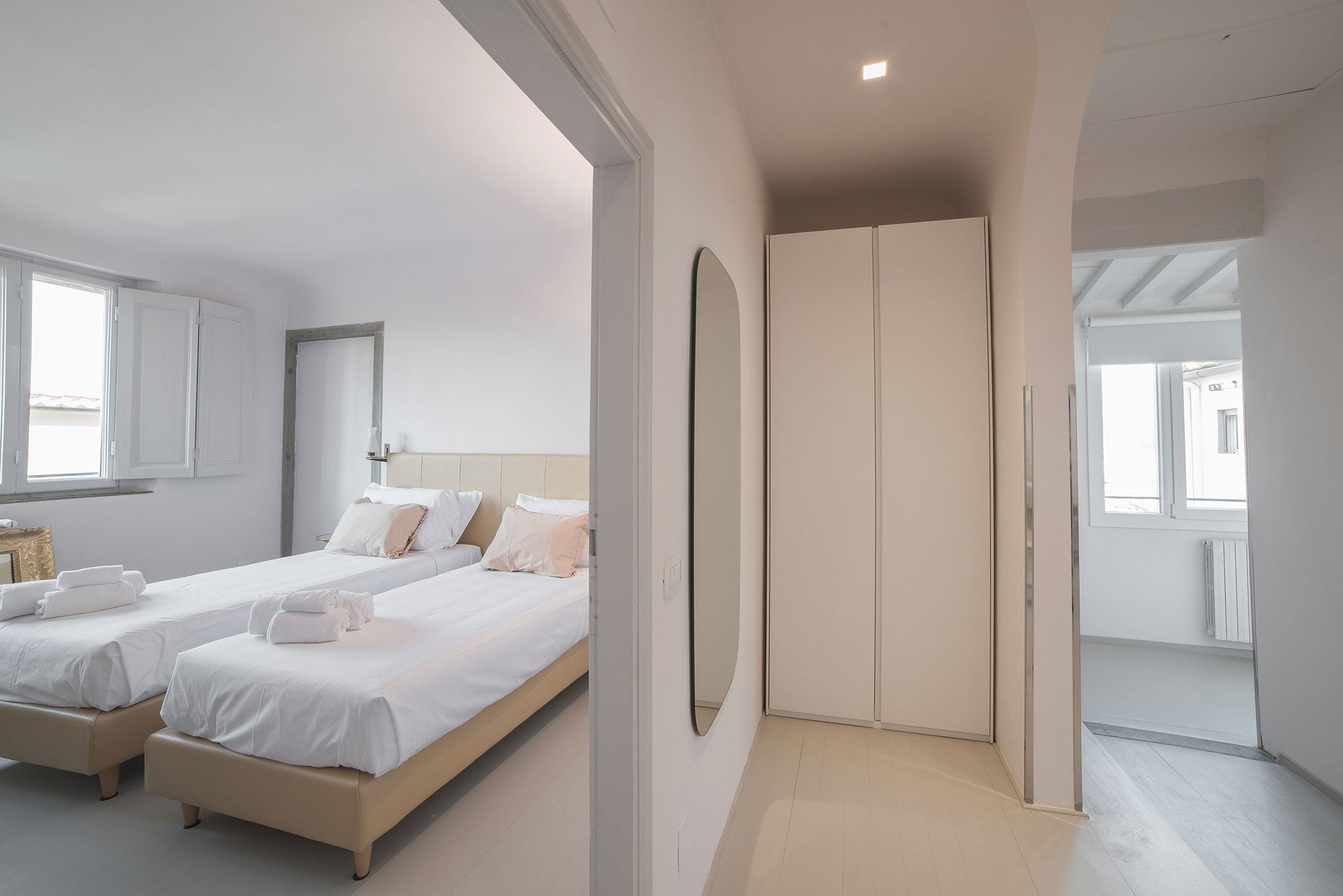 CentoVentiSette - Florence luxury apartment - 4 bedrooms, 3 bathrooms