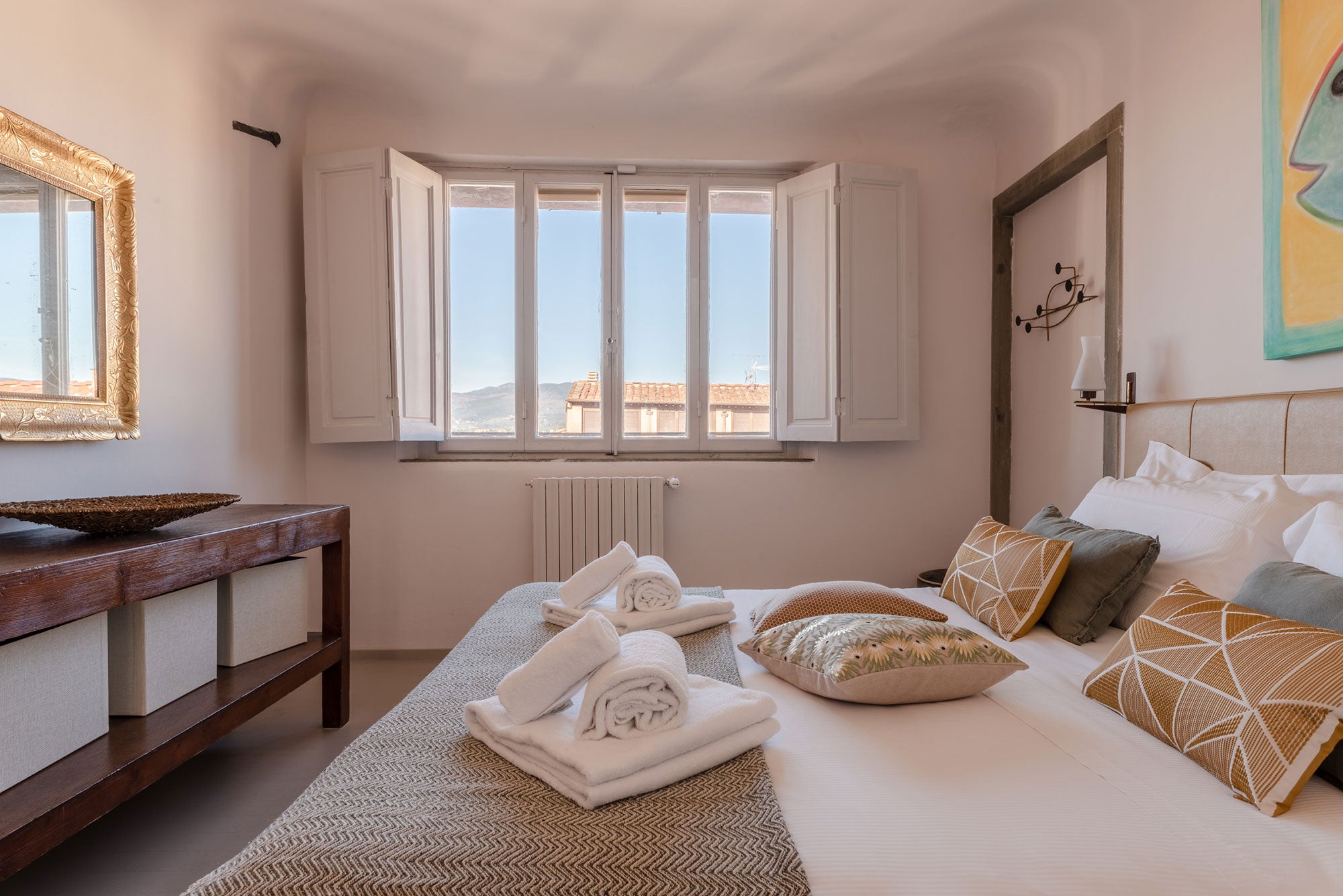 CentoVentiSette - Florence luxury apartment - 4 bedrooms, 3 bathrooms