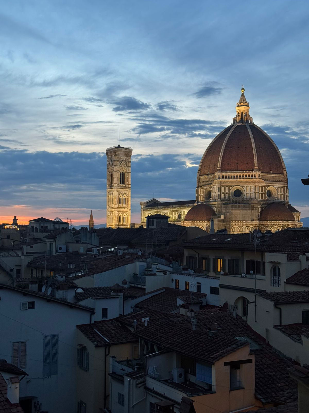 CentoVentiSette - Florence luxury apartment - 4 bedrooms, 3 bathrooms
