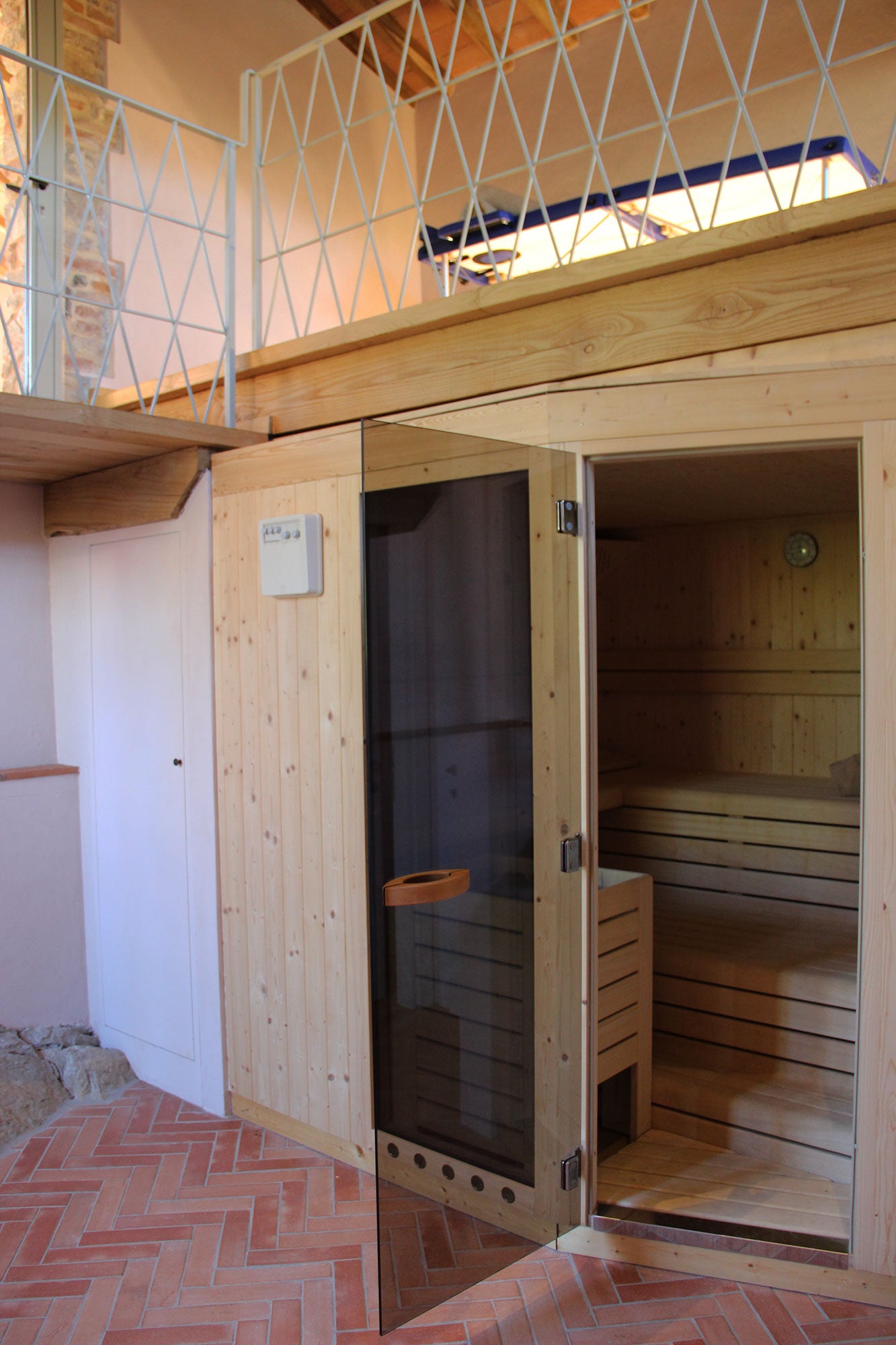 CentoTrentaCinque - Chianti, villa 7 bedrooms sleeps up to 14