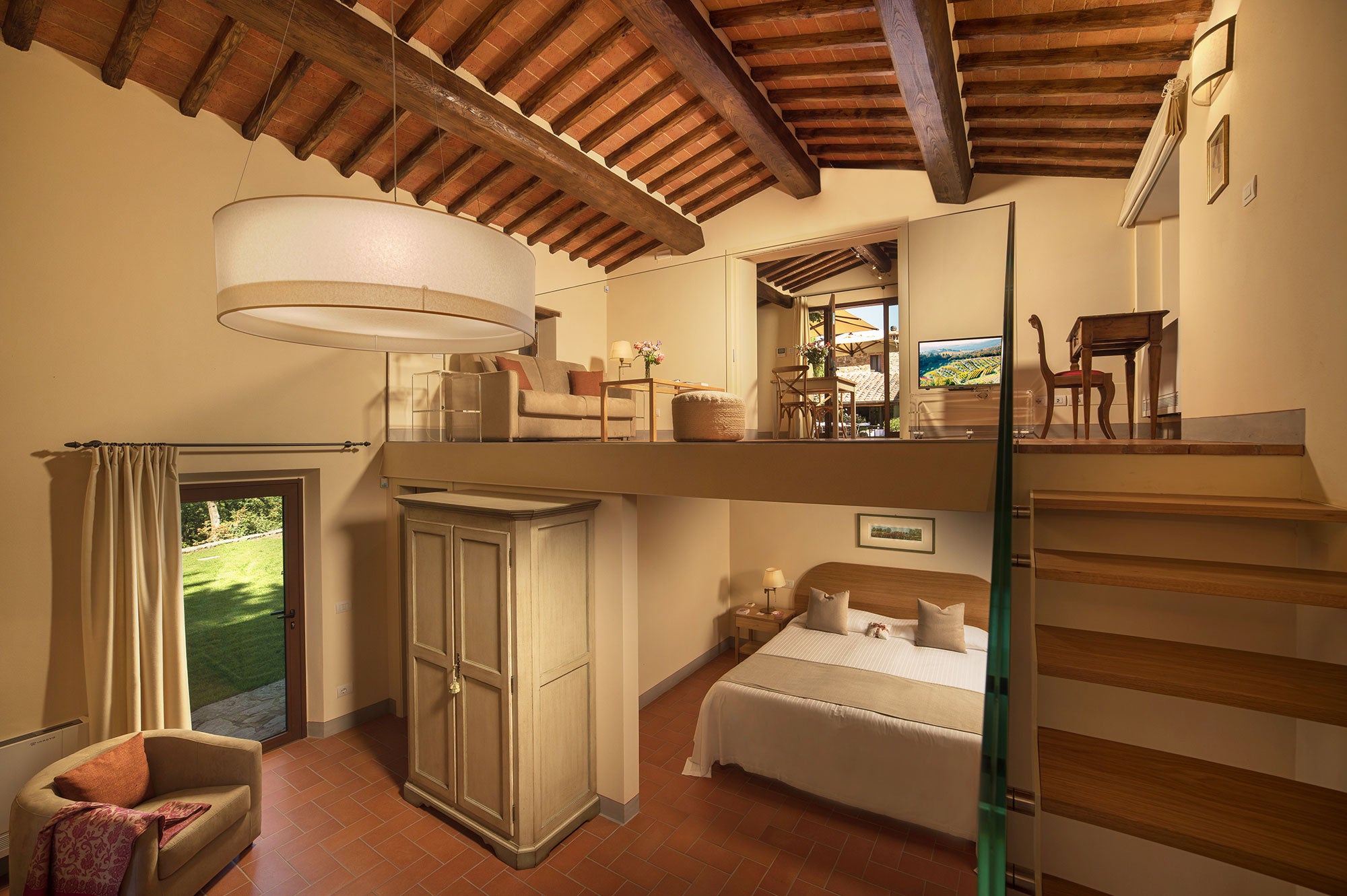 CentoQuarantaSette - Chianti villa - sleeps up to 12 - a/c