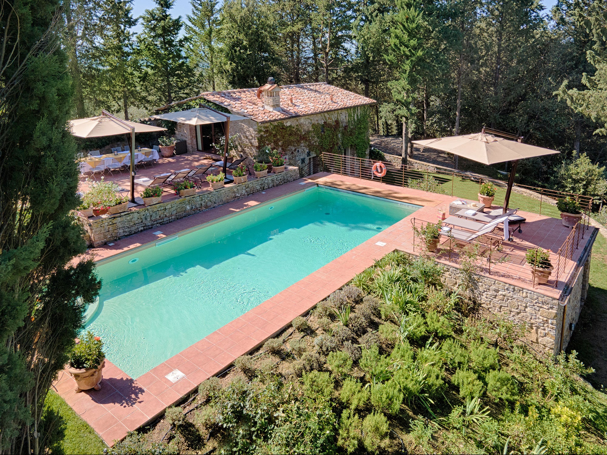 CentoQuarantaSette - Chianti villa - sleeps up to 12 - a/c