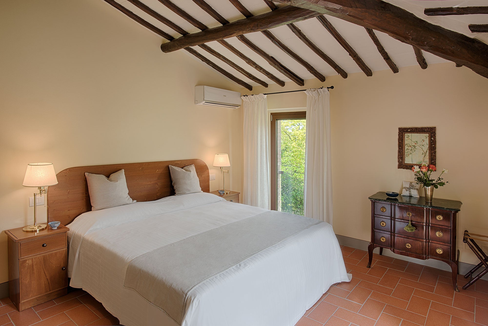 CentoQuarantaSette - Chianti villa - sleeps up to 12 - a/c