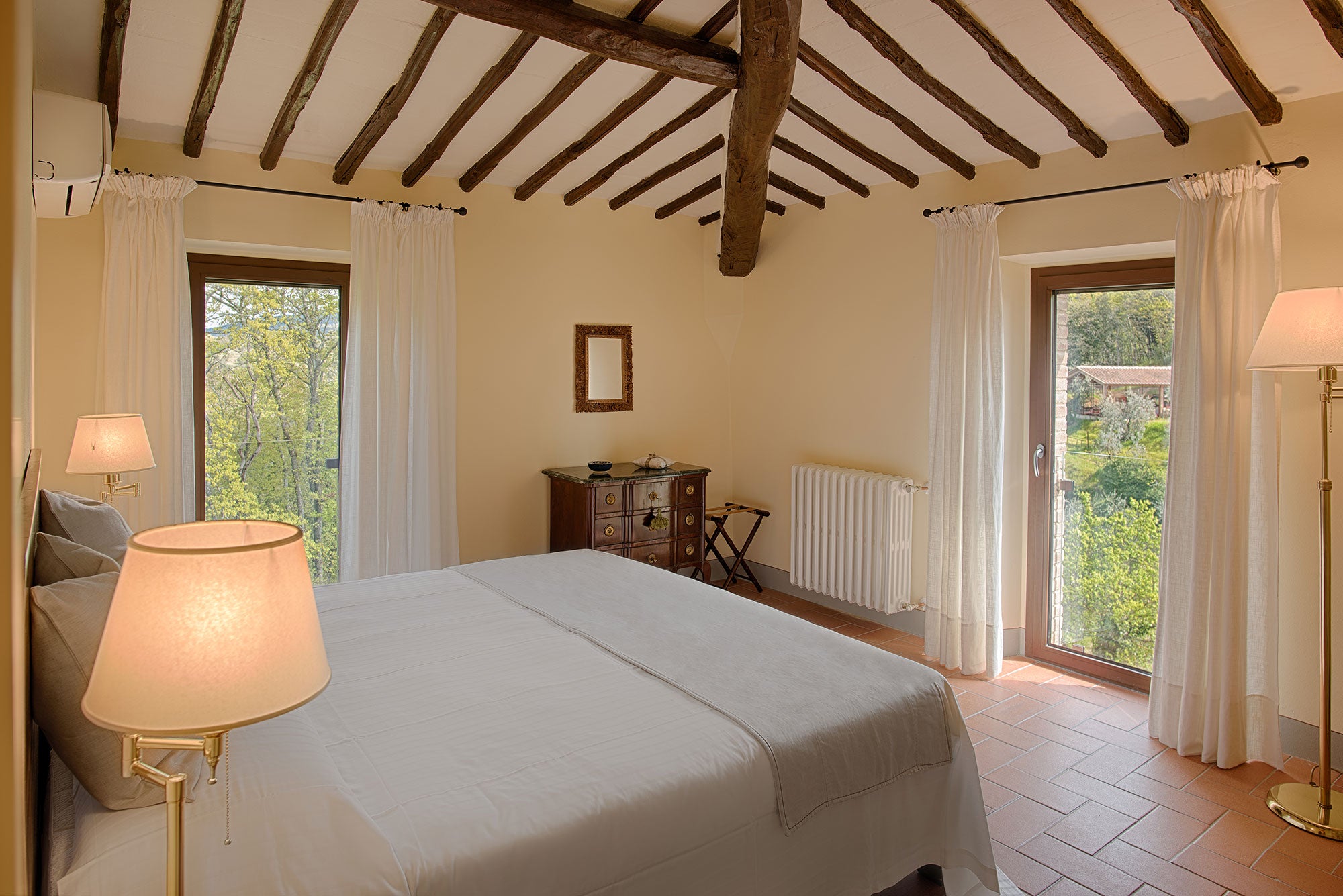 CentoQuarantaSette - Chianti villa - sleeps up to 12 - a/c