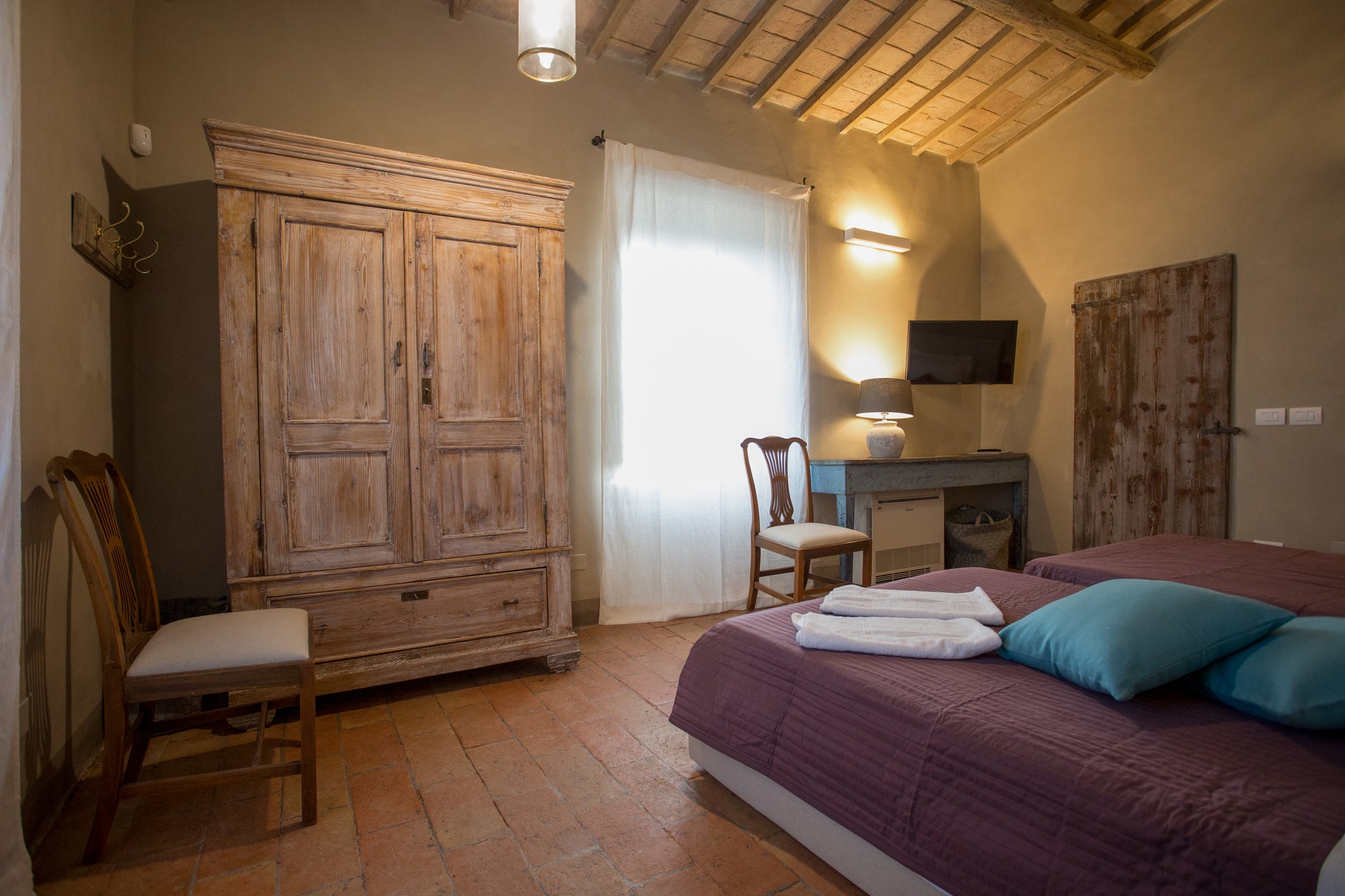 Villa Colona - 4 bedrooms, 4 bathrooms sleeps up to 7