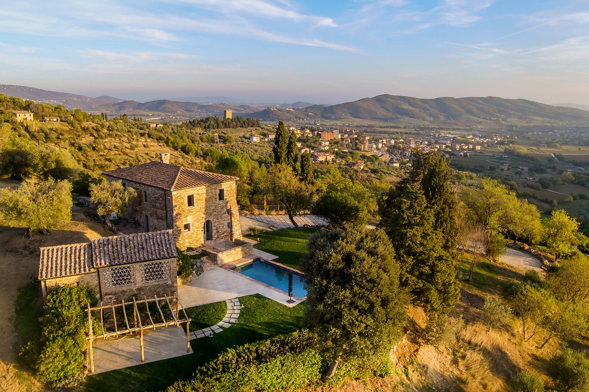 Villa Colona - 4 bedrooms, 4 bathrooms sleeps up to 7