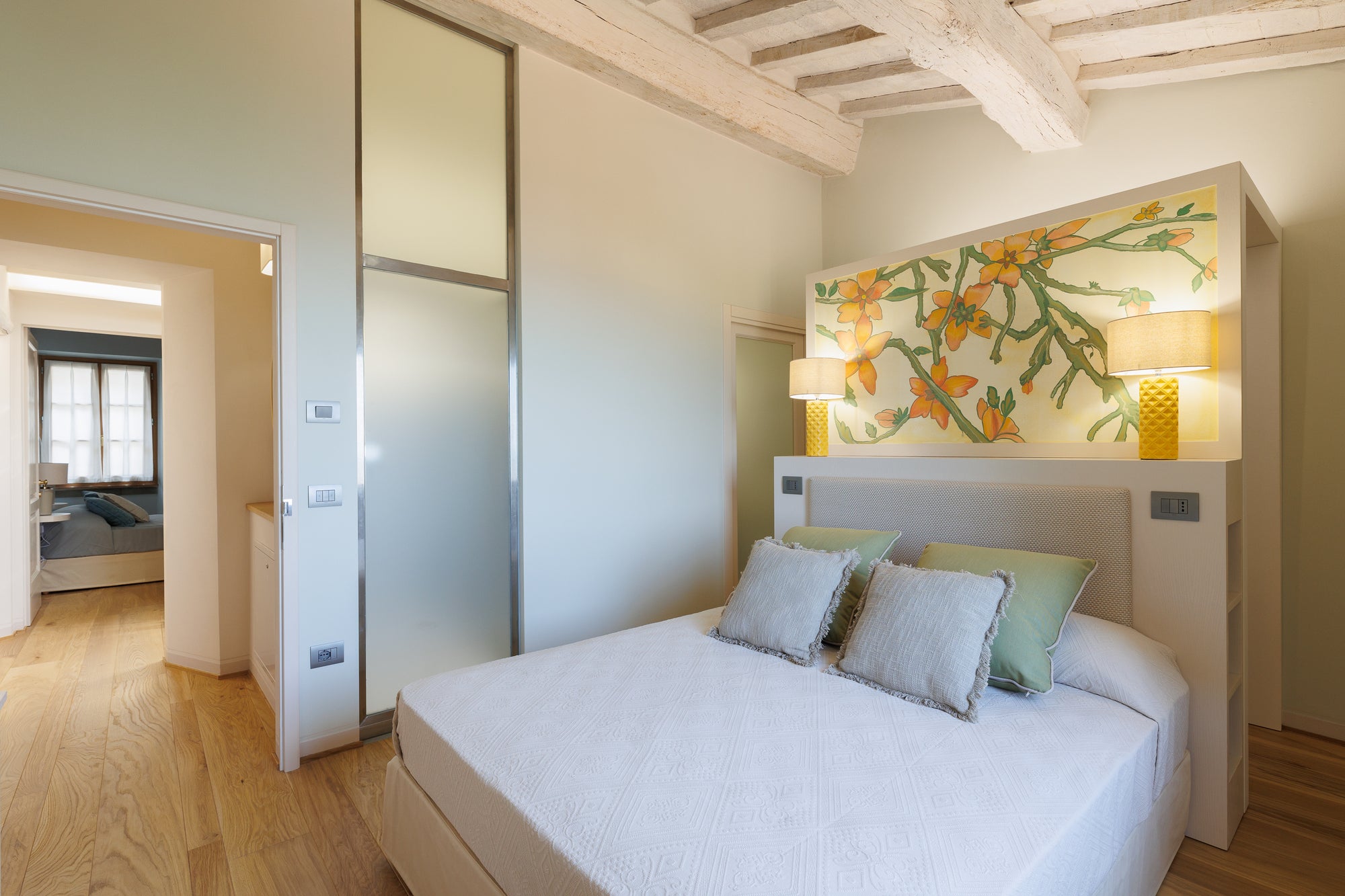 Tramonto Vista - Cortona centre, sleeps 6 3 bedrooms 3 bathroom