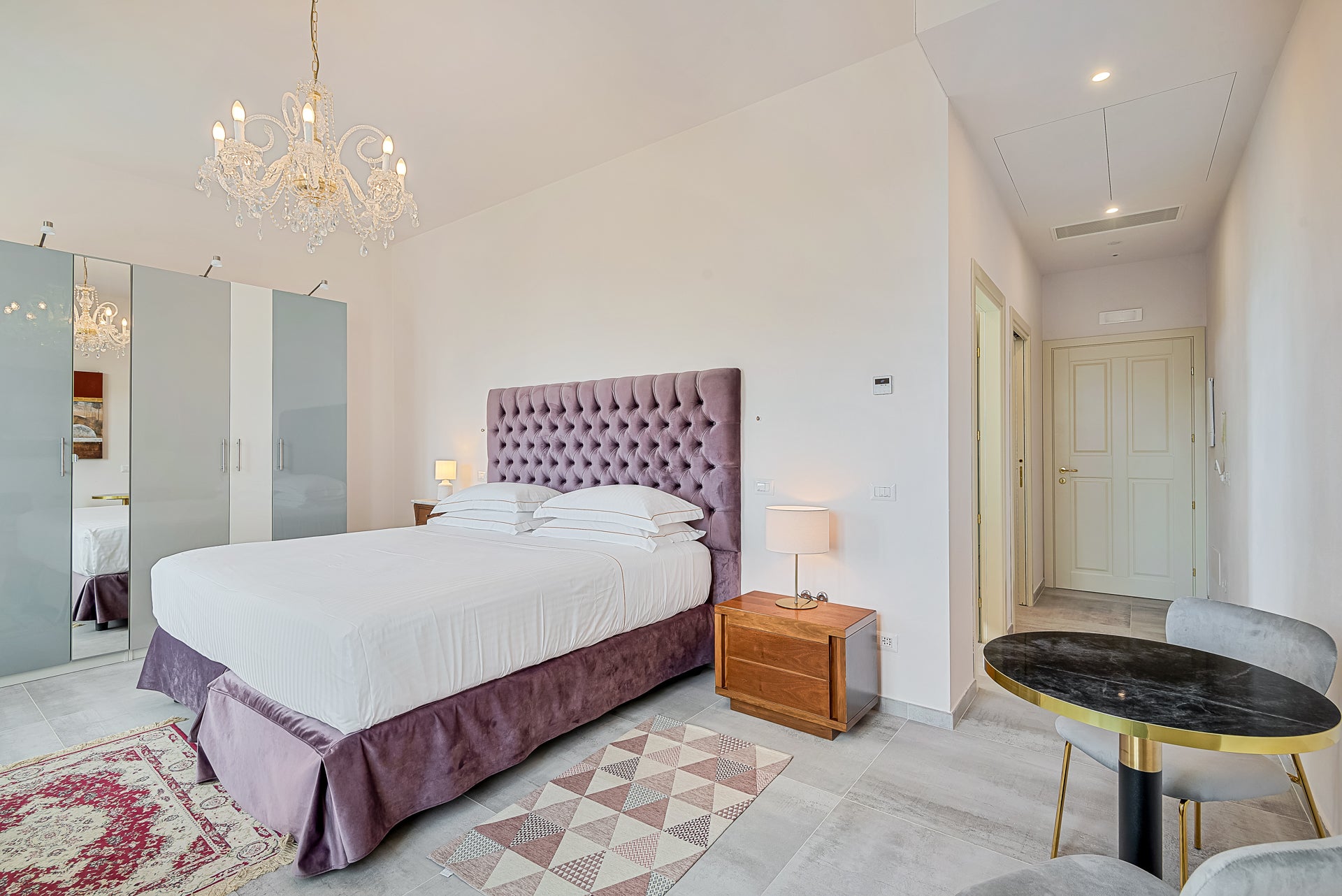 Villa Rosa di Daniela - lovely Lucca villa - 16 bedrooms - sleeps up to 32