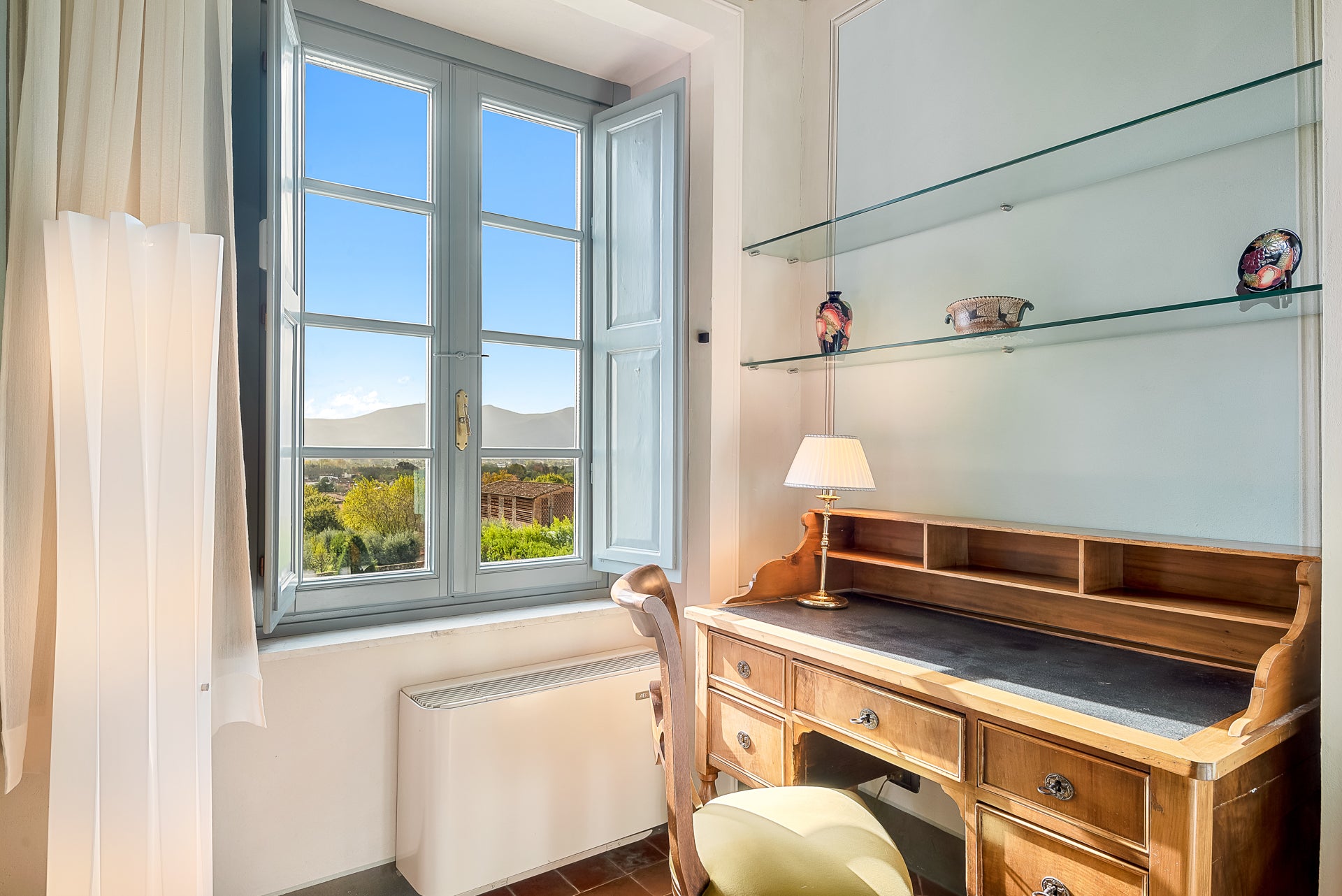 Villa Rosa di Daniela - lovely Lucca villa - 16 bedrooms - sleeps up to 32