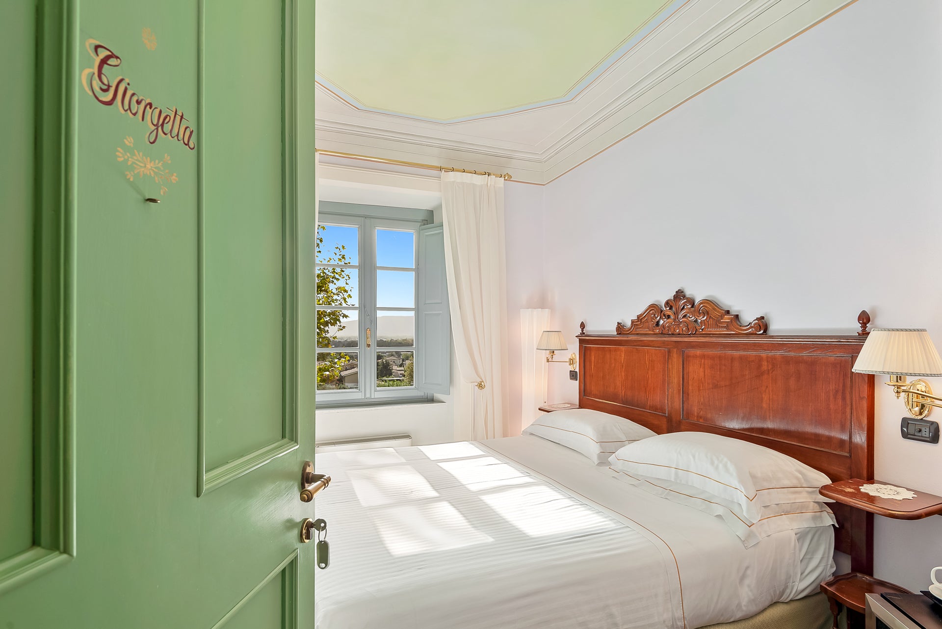Villa Rosa di Daniela - lovely Lucca villa - 16 bedrooms - sleeps up to 32