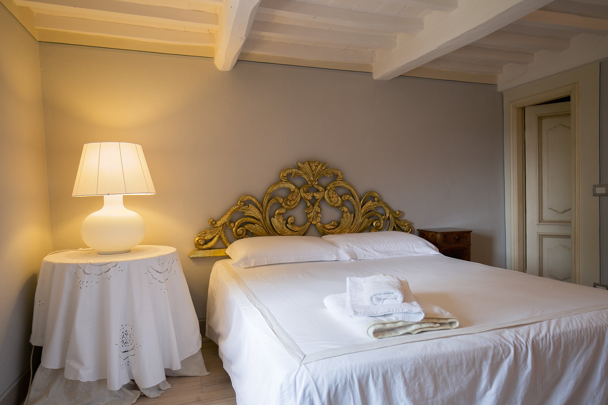 Casa Cerisier - luxury villa sleeps up to 8