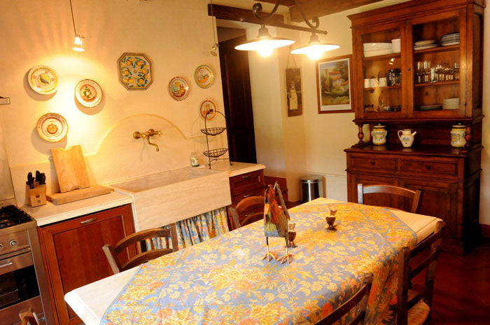 Casa Centoquatro - sleeps 6 add guest house up to 10
