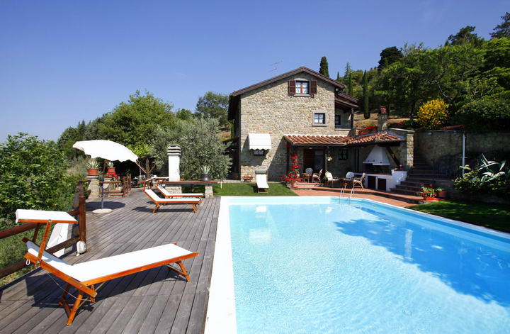 Cortona Foce - villa near Cortona sleeps up to 8