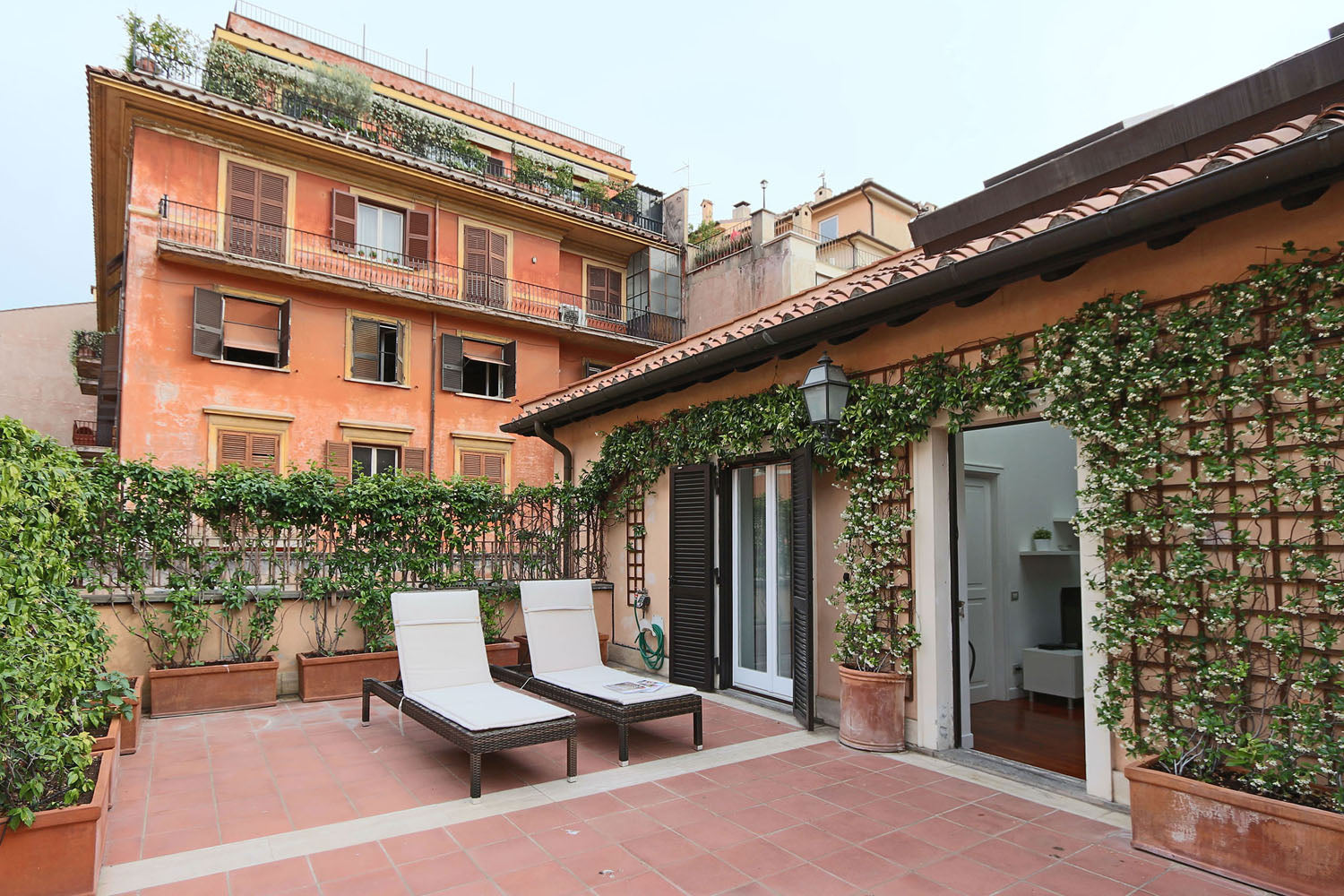Margutta Terrace -  one bedroom with Terrace - Rome apartment sleeps up to 4