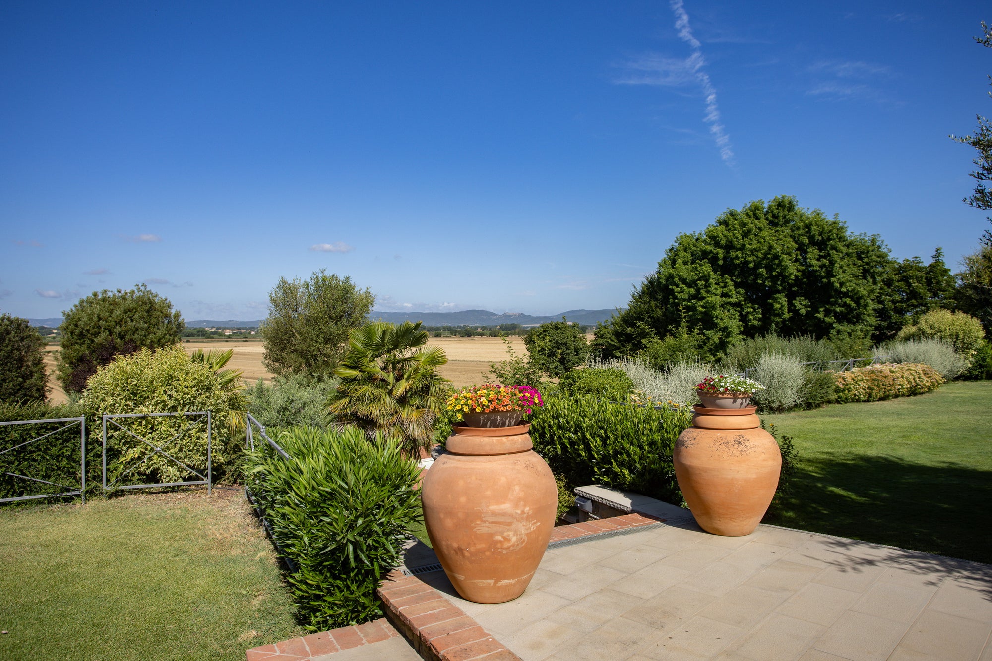 Villa Leona - High end villa near Cortona sleeps 16