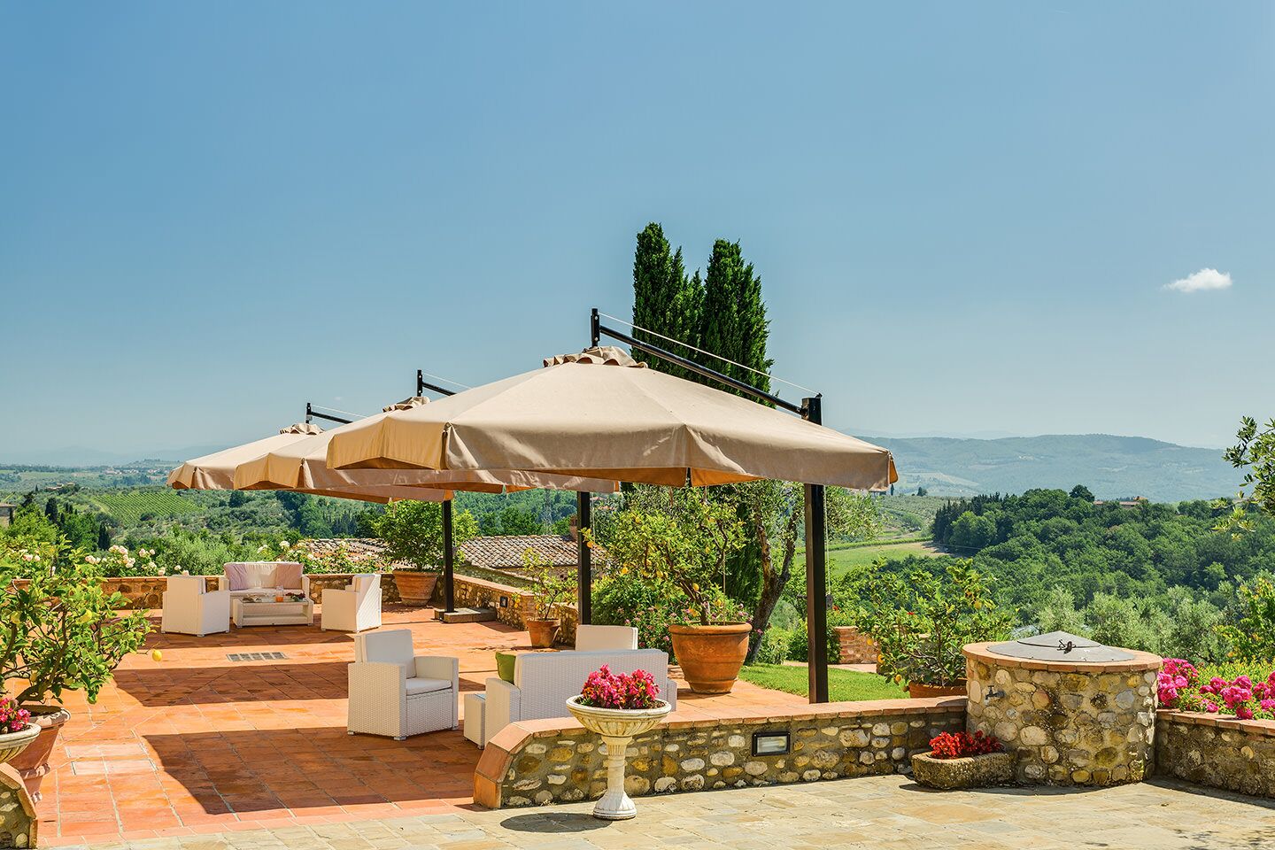 Cavallo Volante - luxury villa sleeps up to 20