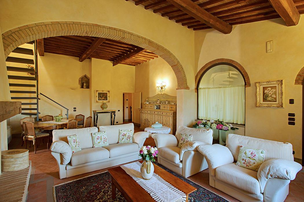Cavallo Volante - luxury villa sleeps up to 20
