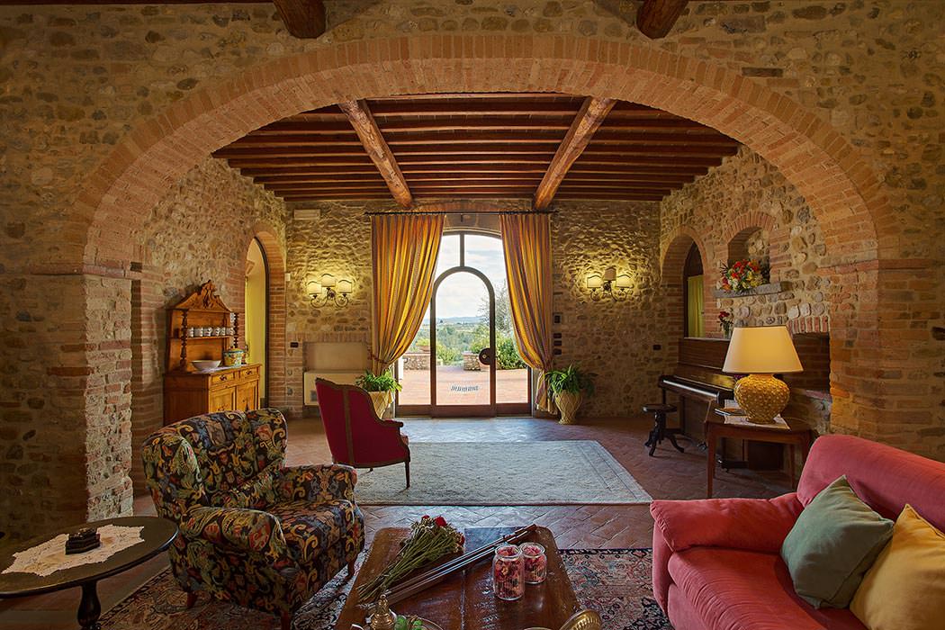 Cavallo Volante - luxury villa sleeps up to 20