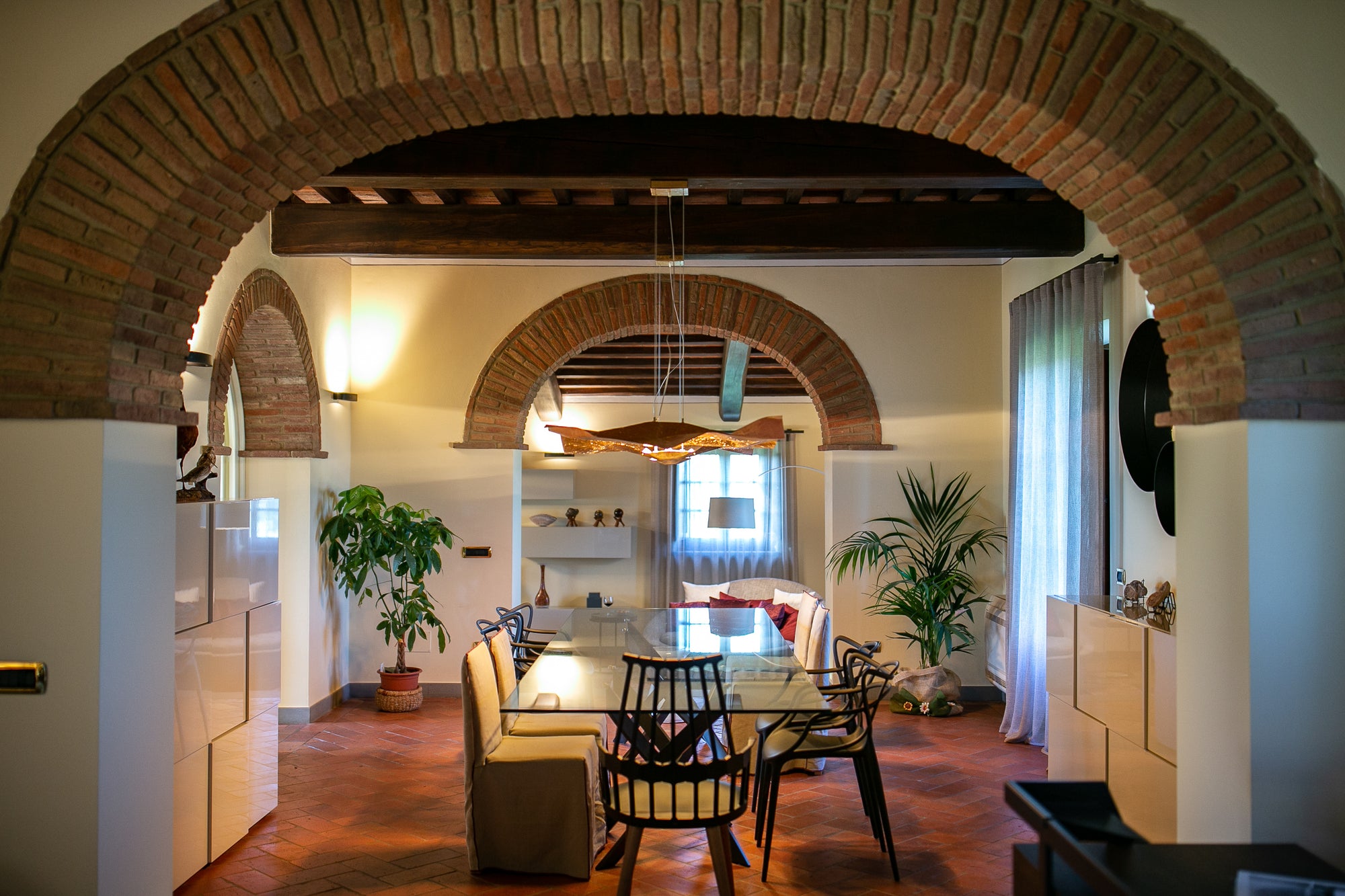 Villa Leona - High end villa near Cortona sleeps 16