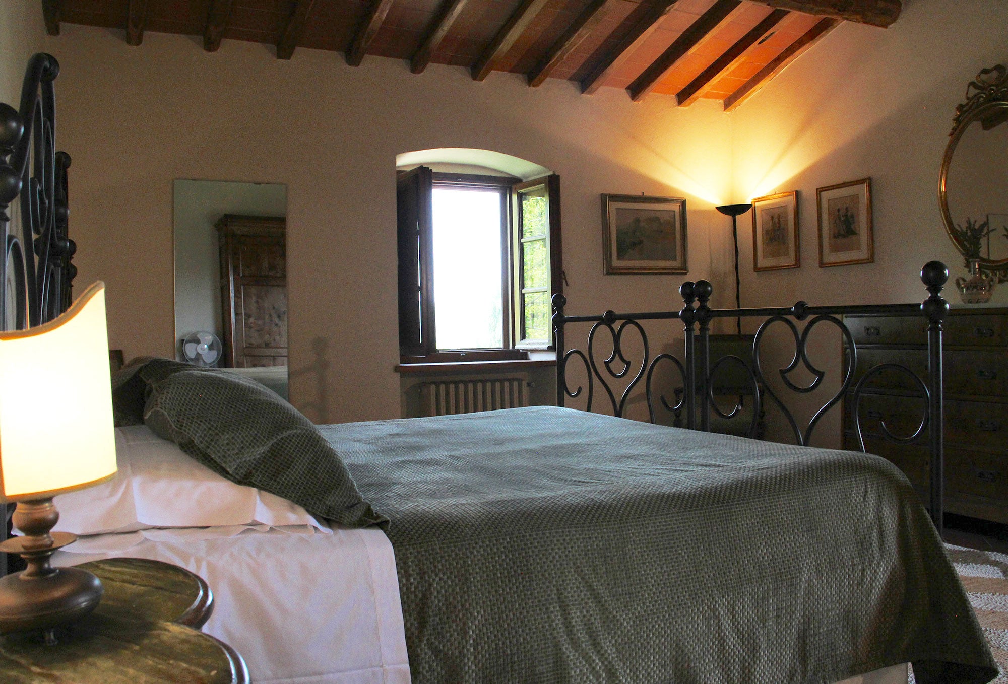 Panzano Vista 18 - Chianti villa sleeps up to 6
