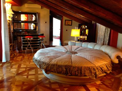 Villa Gabriela - Stunning Piedmont B&B - sleeps from 2 - 14