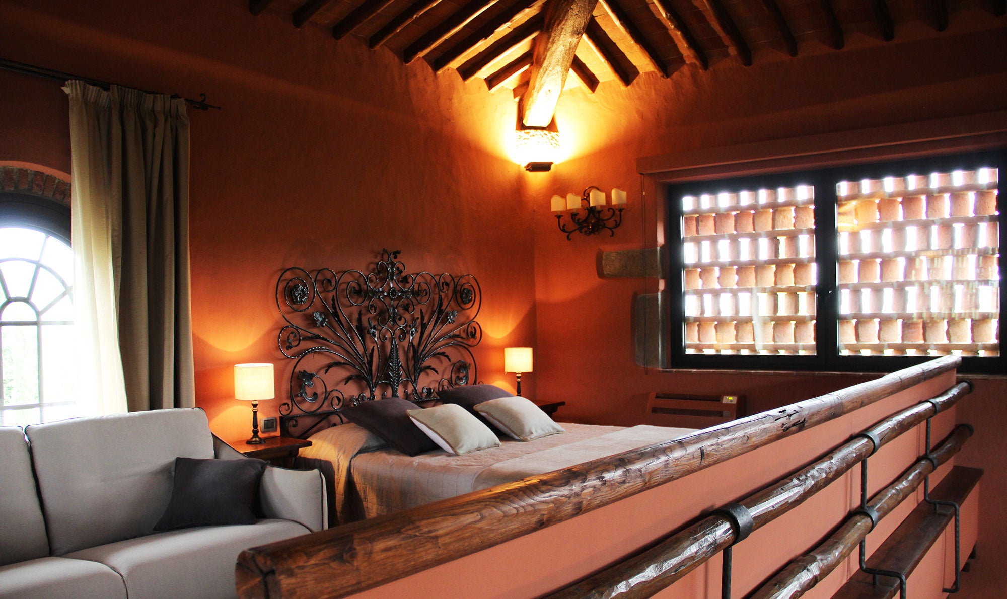 CentoQuarantaTre - Tuscan villa in Chianti sleeps 6