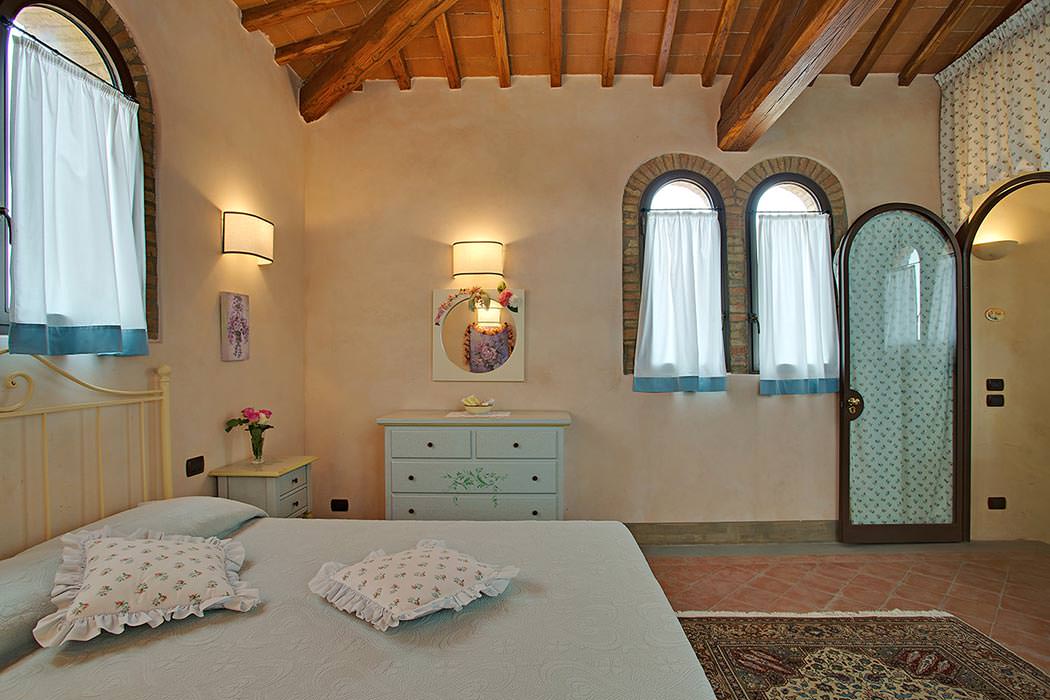 Cavallo Volante - luxury villa sleeps up to 20