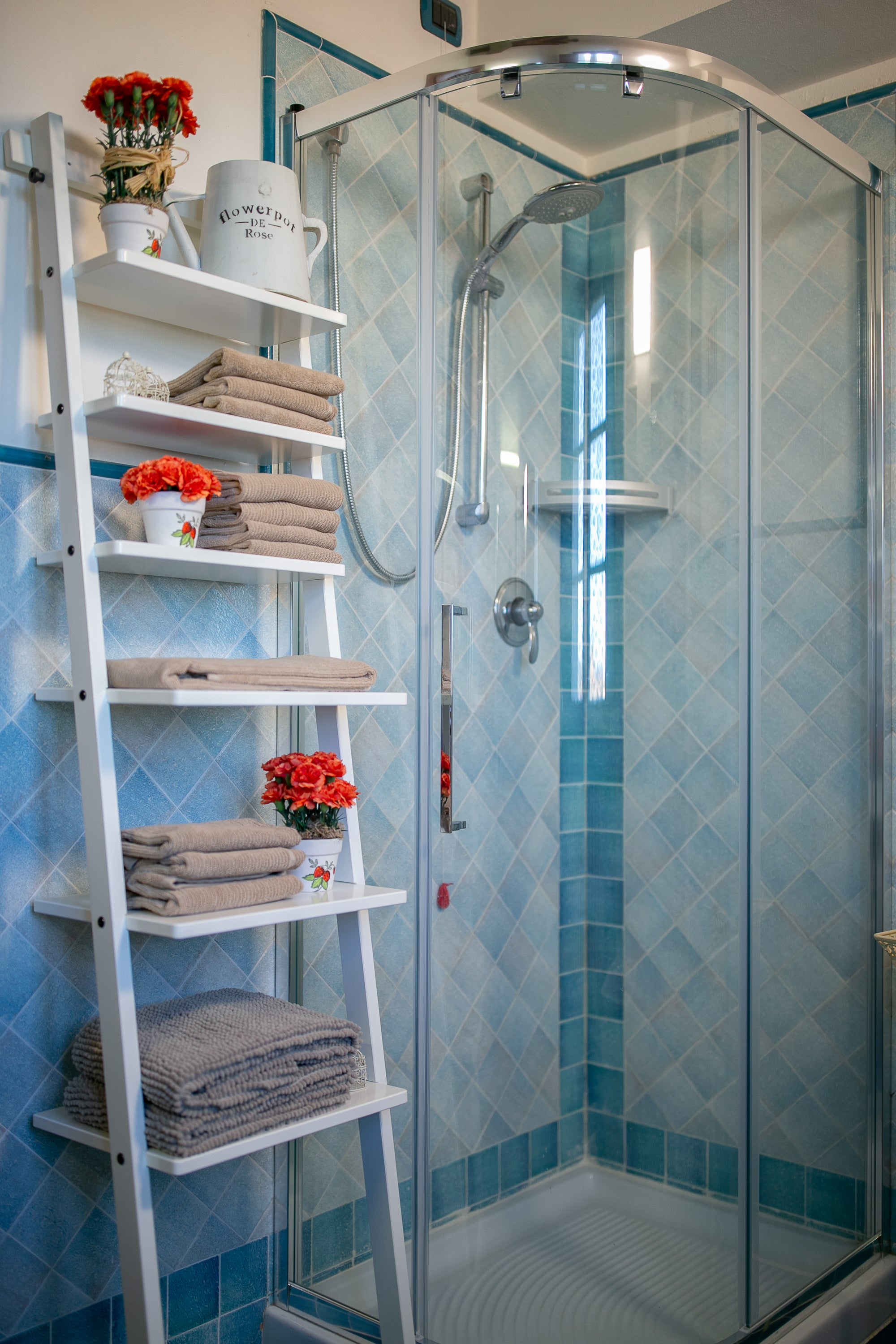 Villa Leona - High end villa near Cortona sleeps 16