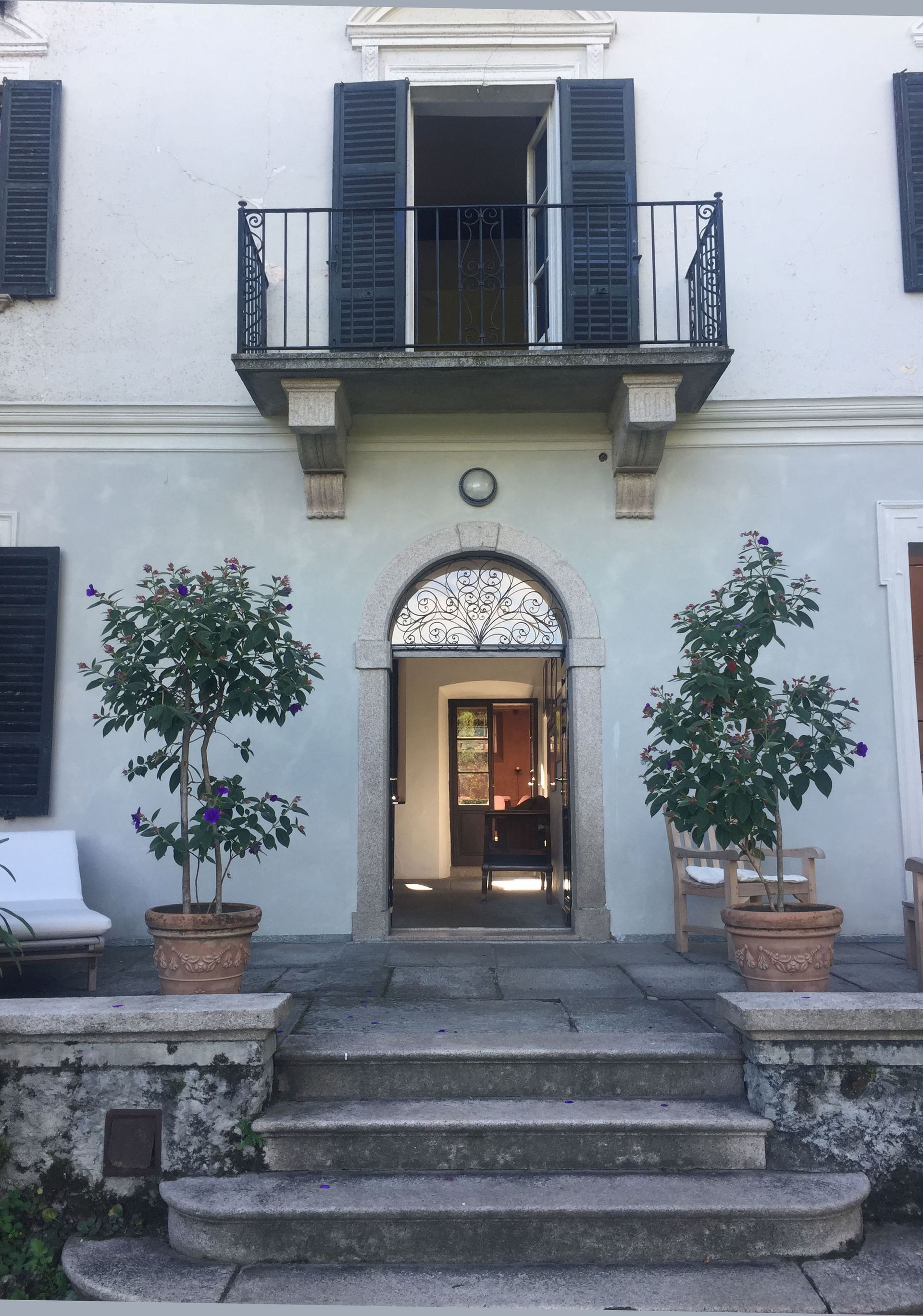 Villa Ghislaine - Lago Maggiore villa sleeps up to 12