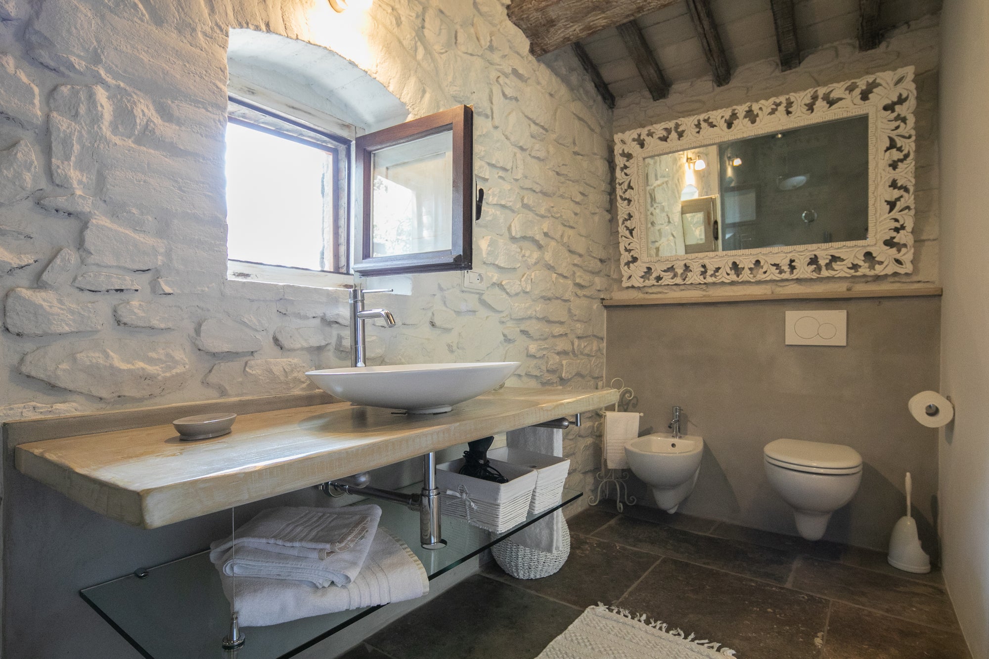 Casa Cerisier - luxury villa sleeps up to 8