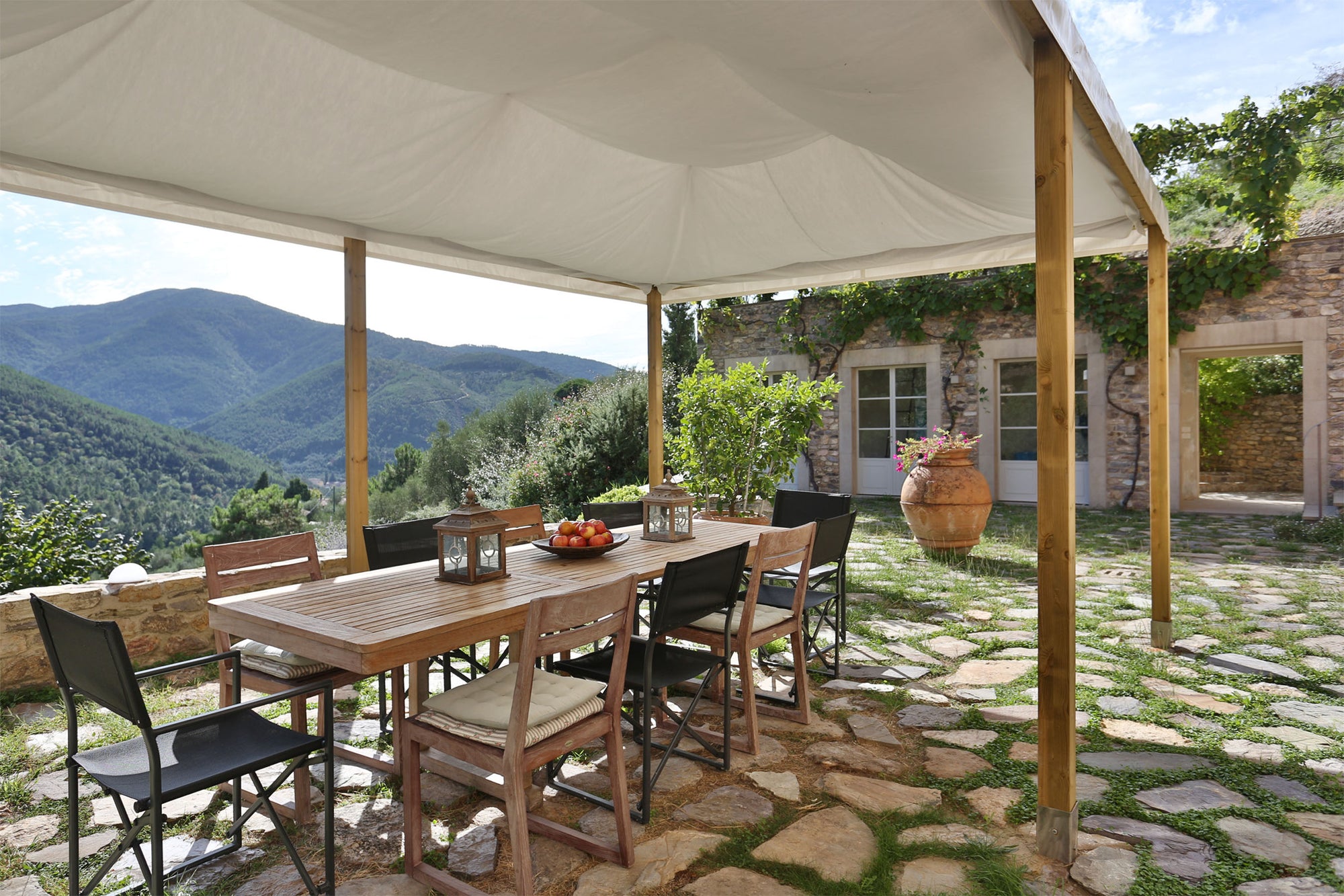 Chiodo - tuscan villa for 10, near Lucca