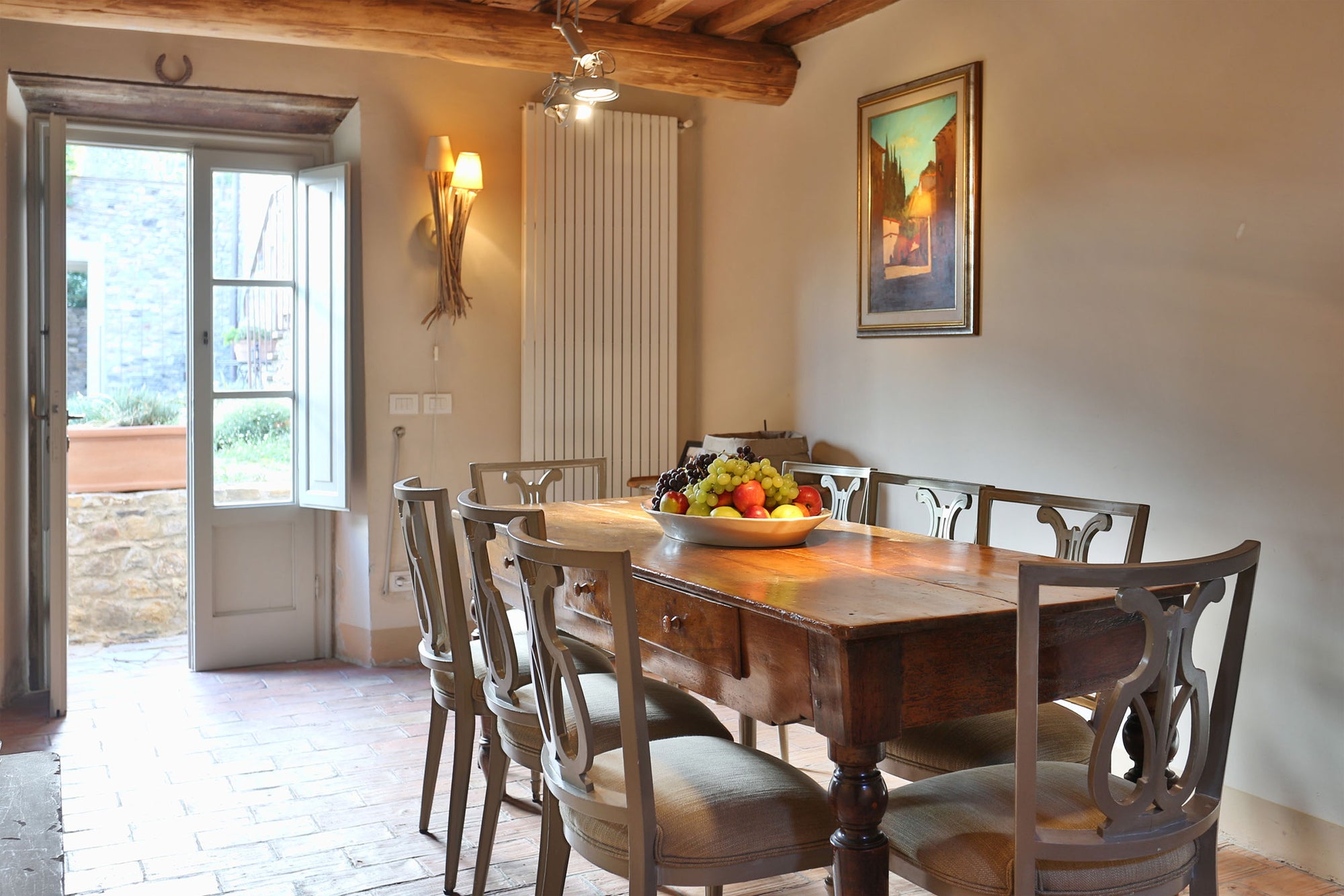 Chiodo - tuscan villa for 10, near Lucca