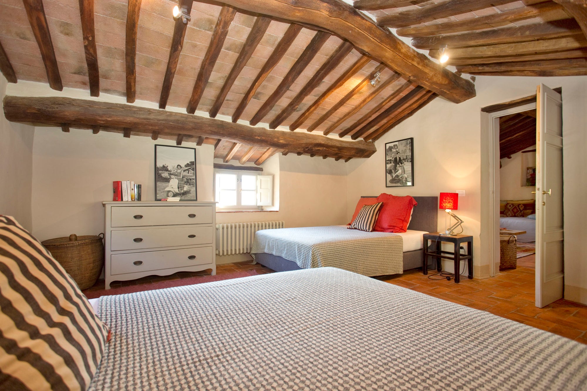 Chiodo - tuscan villa for 10, near Lucca