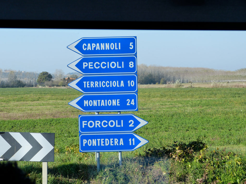 Driving in Italy: ZTL Zones, Parking & What Tourists Need to Know