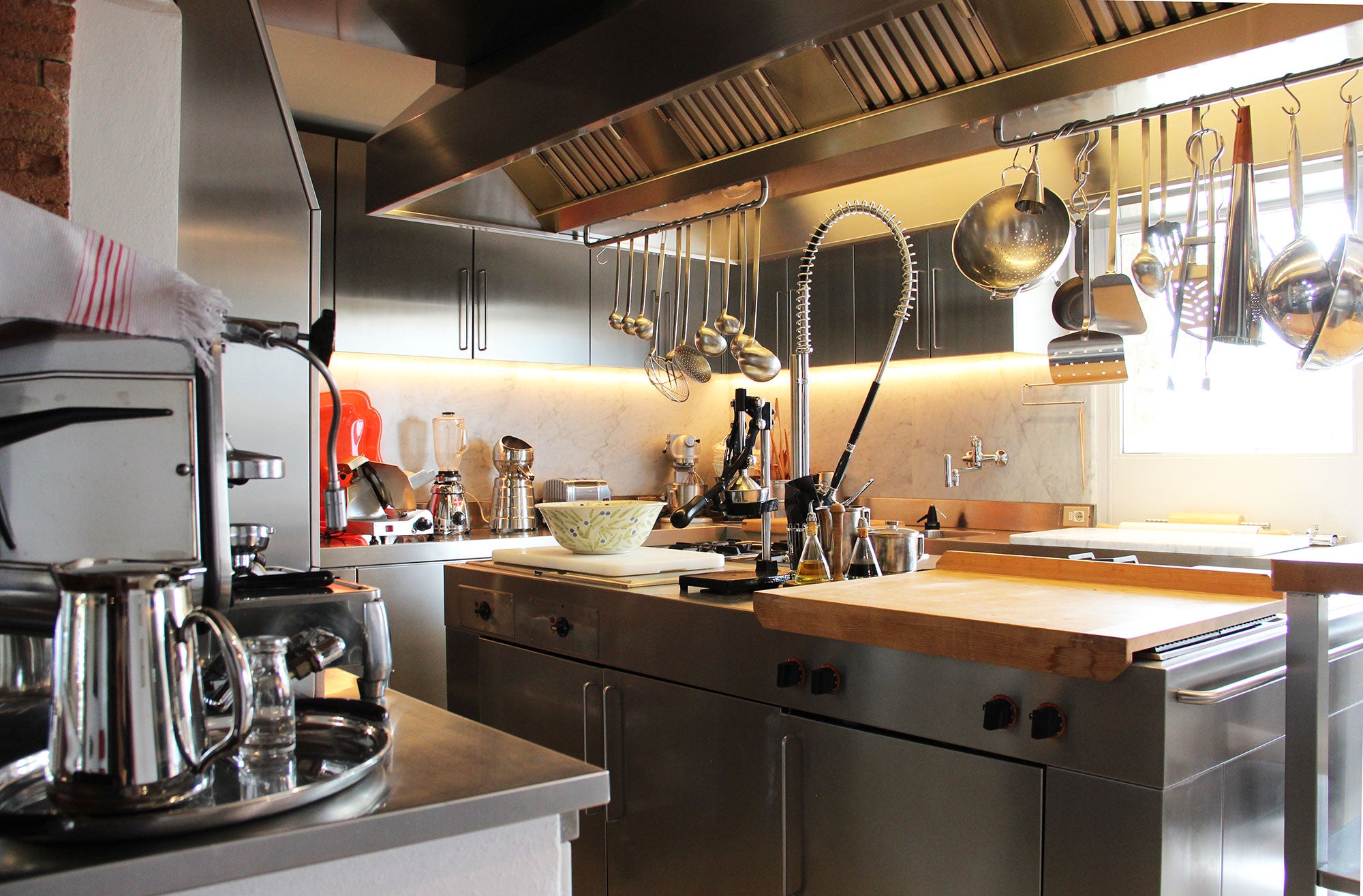 CentoOtto - Villa in Panzano sleeps up to 10 in 5 bedrooms, 5 bathrooms