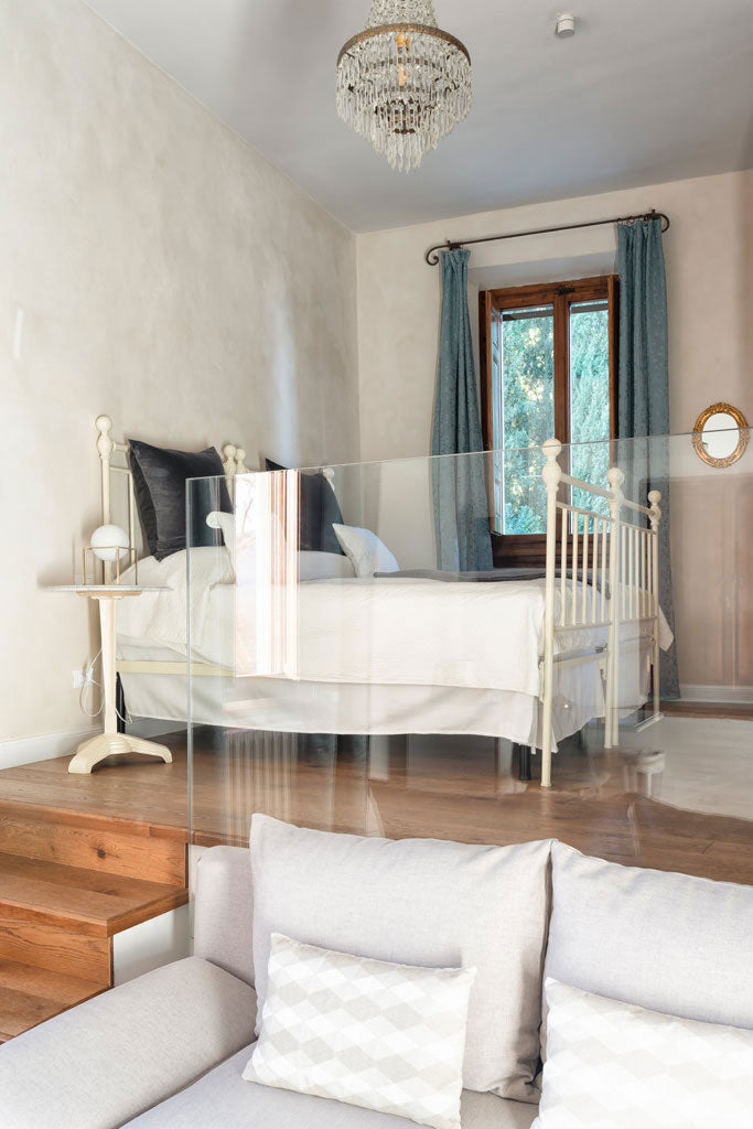 CentoOtto - Villa in Panzano sleeps up to 10 in 5 bedrooms, 5 bathrooms