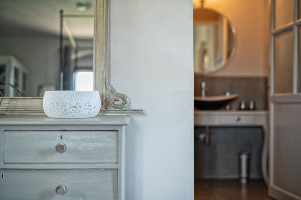 CentoOtto - Villa in Panzano sleeps up to 10 in 5 bedrooms, 5 bathrooms