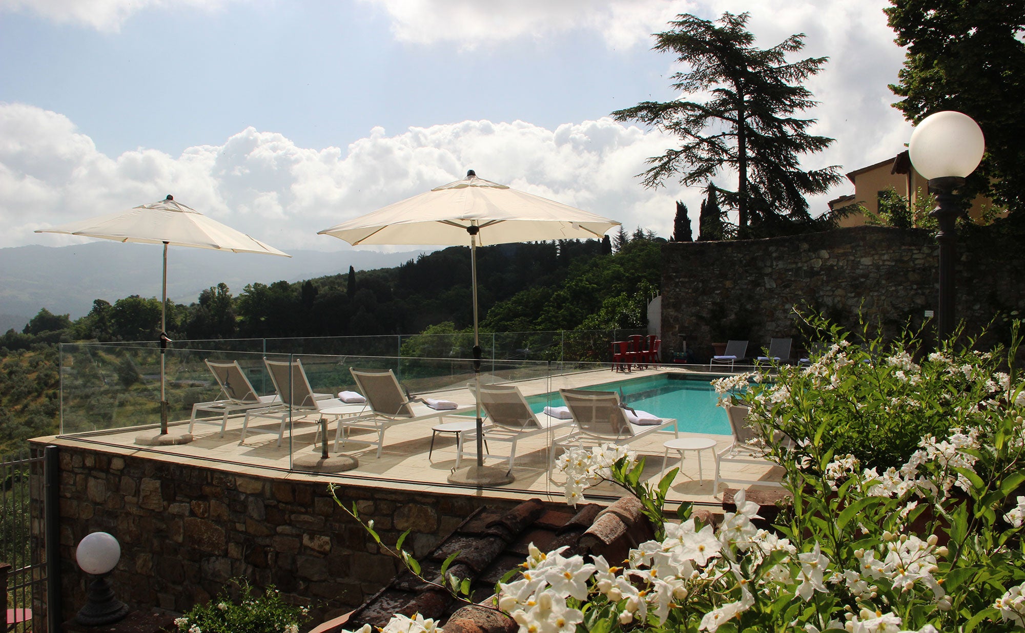 CentoOtto - Villa in Panzano sleeps up to 10 in 5 bedrooms, 5 bathrooms