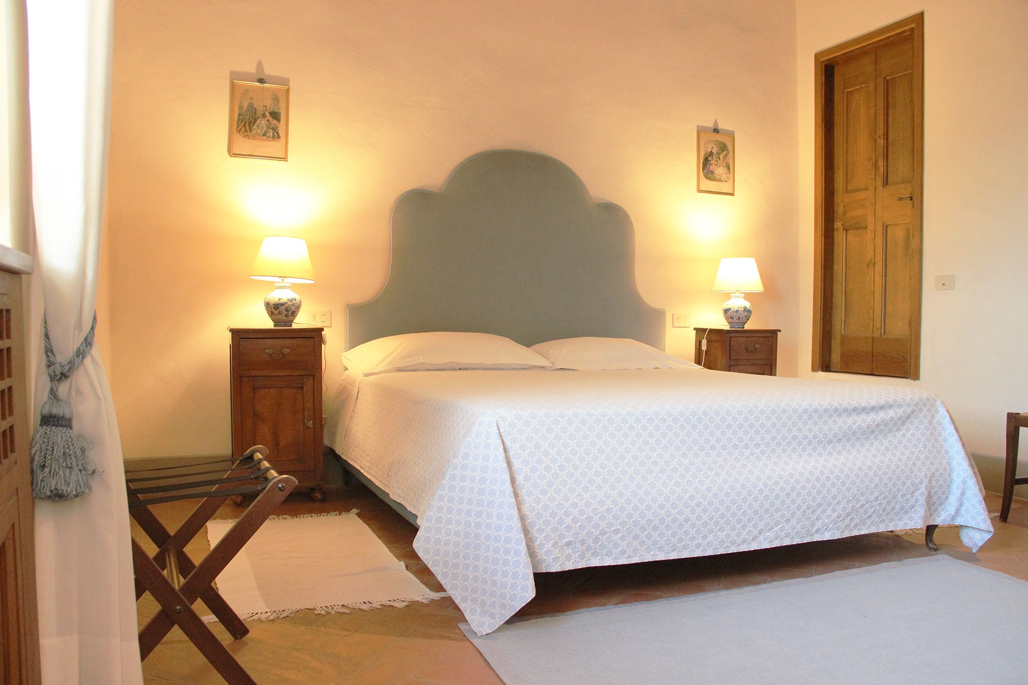 VentiDue - Chianti wine estate villa sleeps up to 6