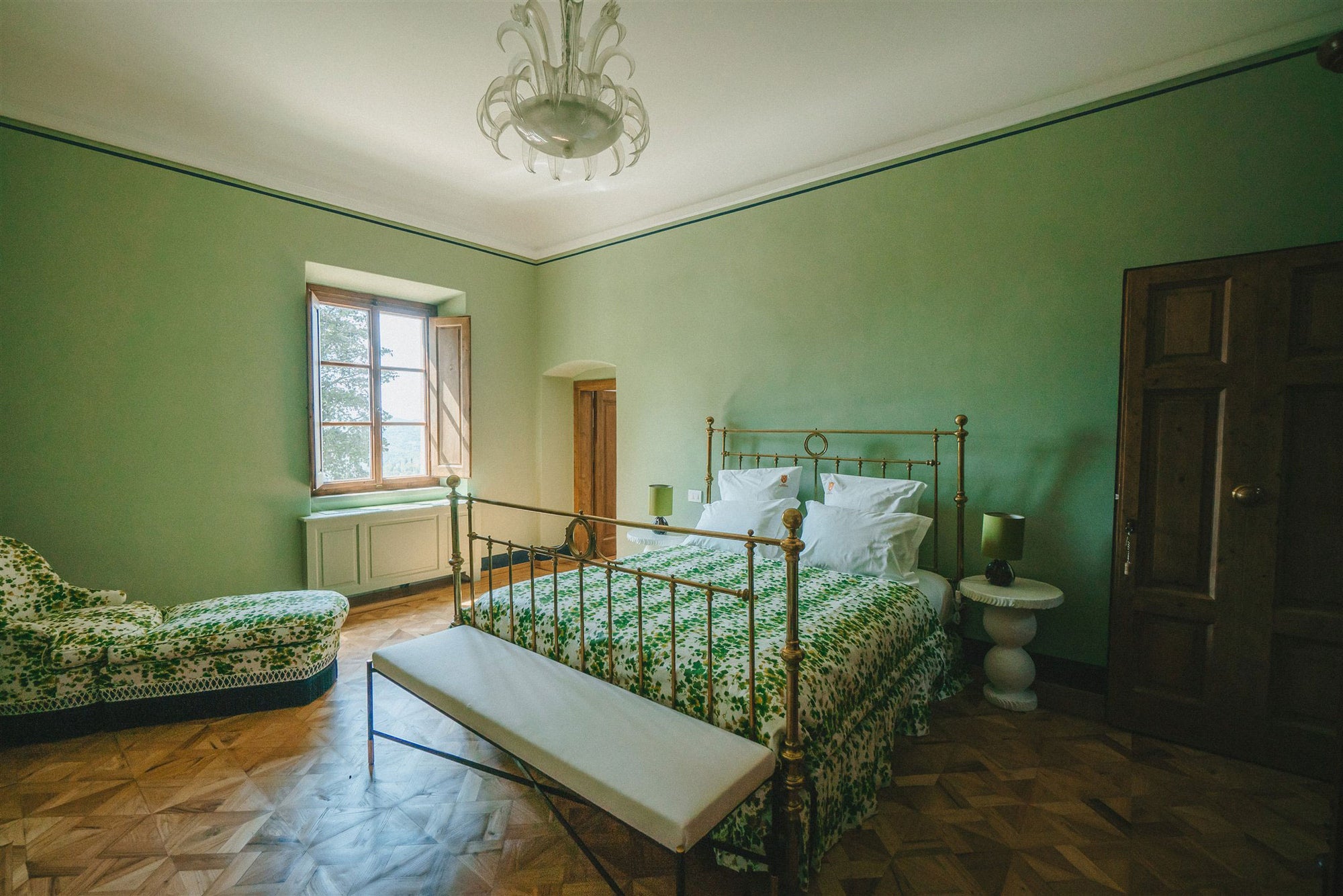 CentoTrentaCinque - Chianti, villa  7 bedrooms sleeps up to 14