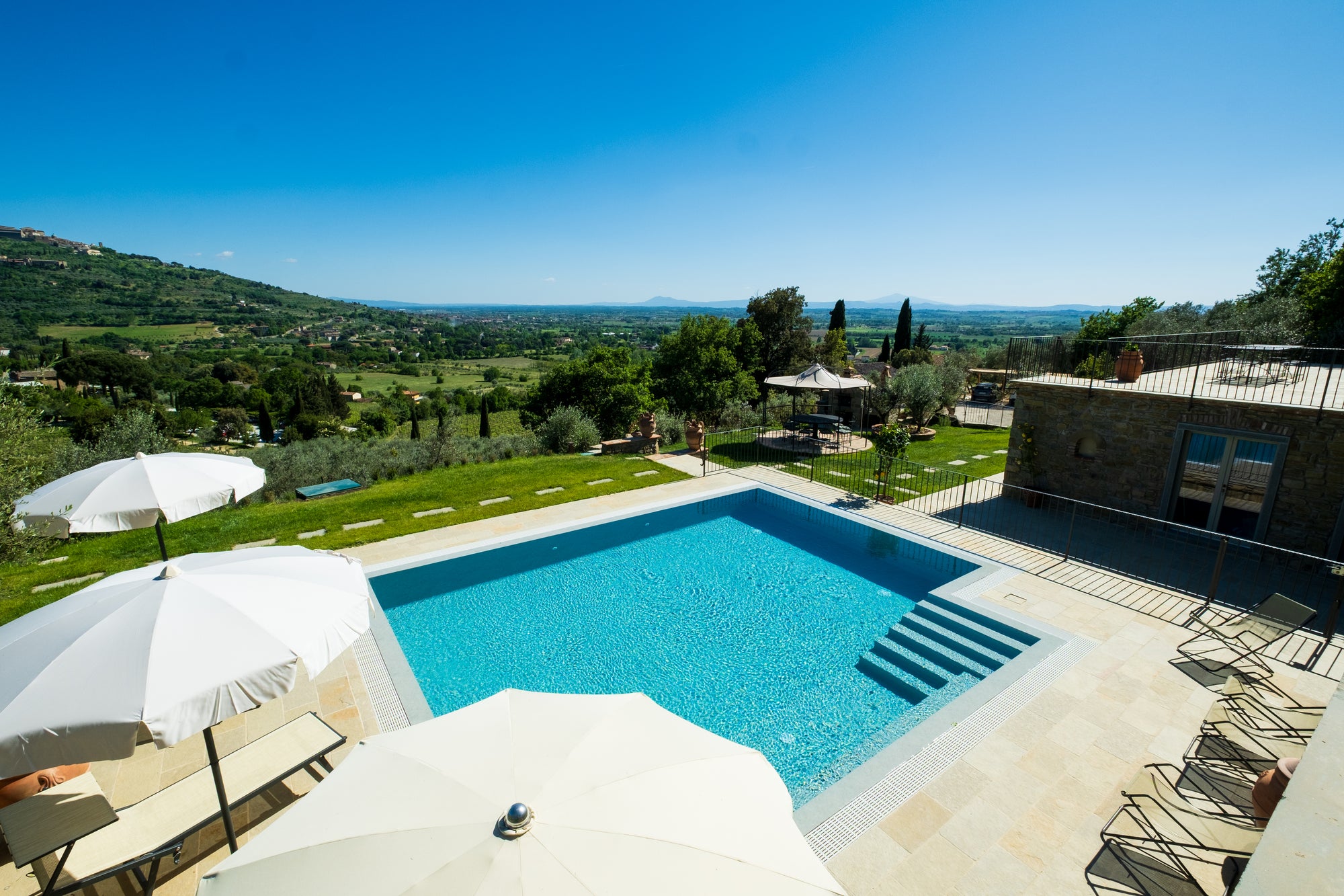 Villa Grifone – Private Villa near Cortona, Tuscany | Sleeps 10