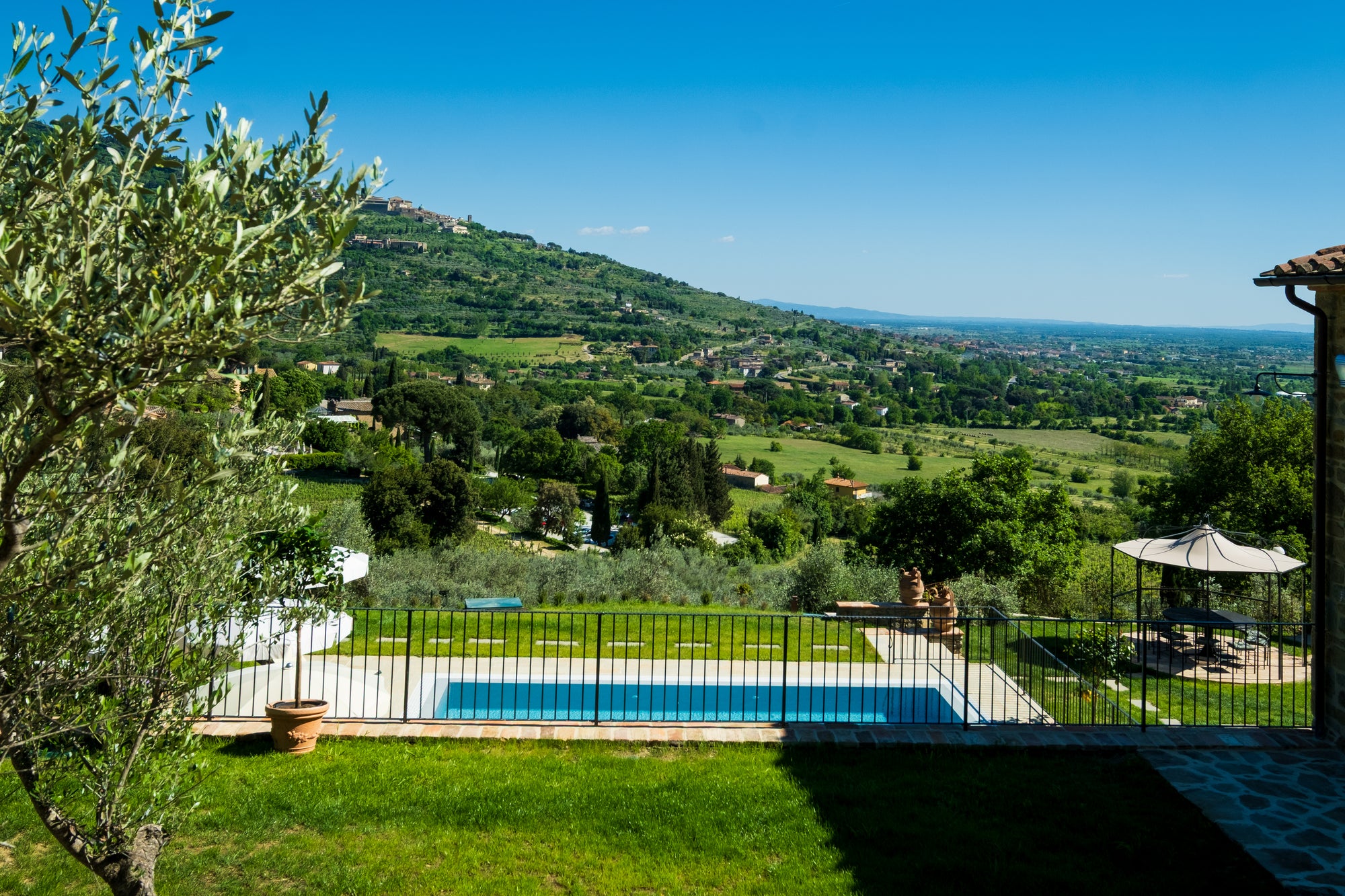 Villa Grifone – Private Villa near Cortona, Tuscany | Sleeps 10