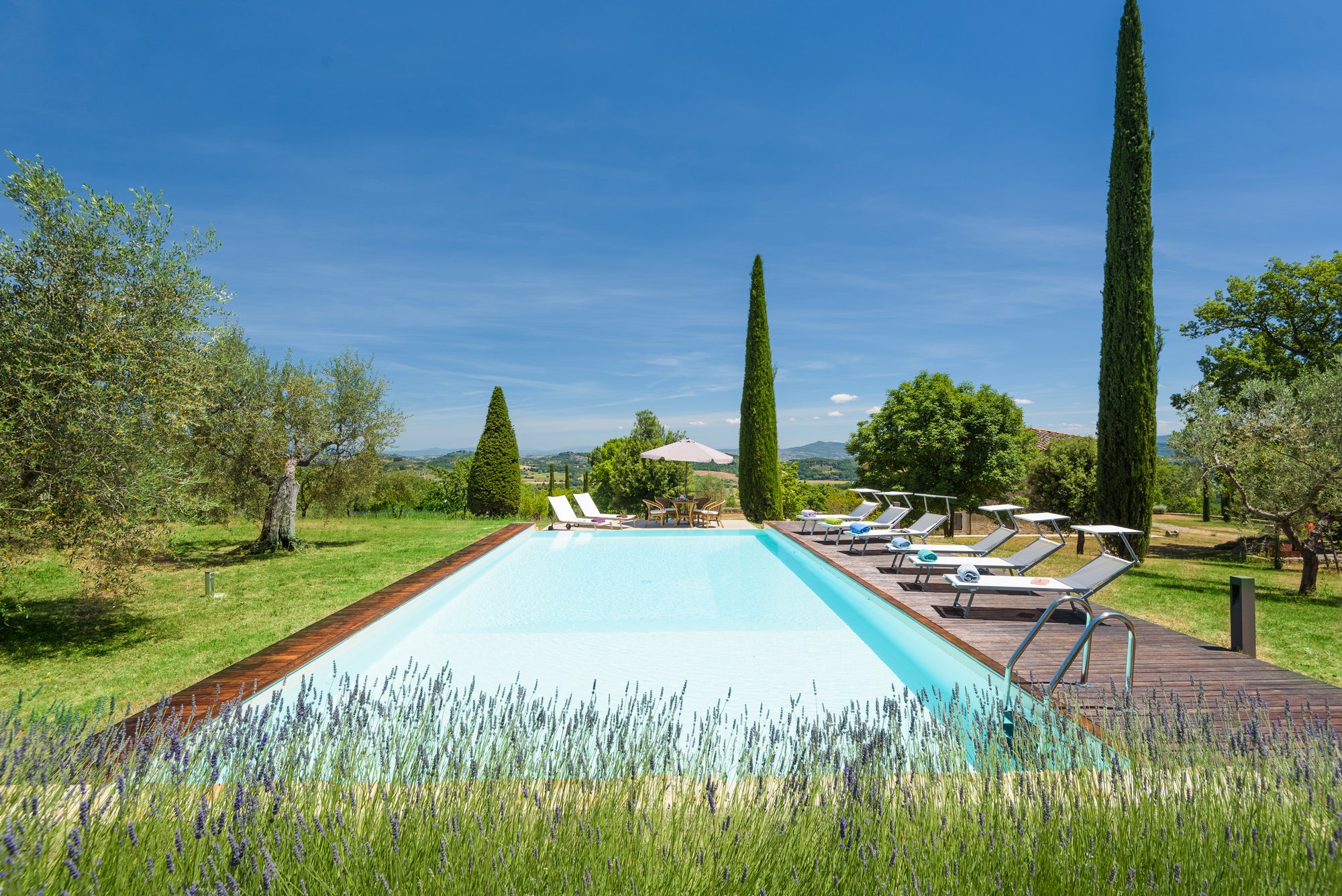 Quercus - Tuscan Villa with Private Pool & Winery near the Val d’Orcia | Sleeps 6