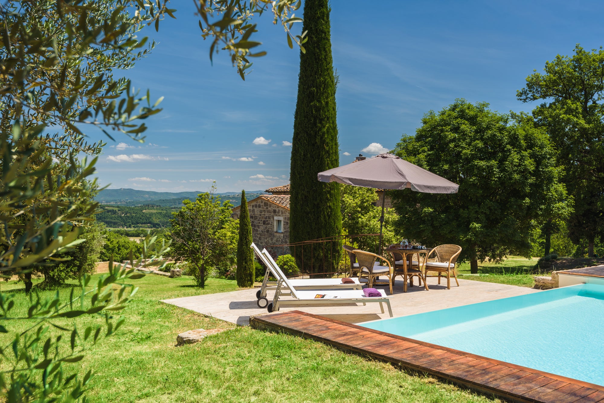 Quercus - Tuscan Villa with Private Pool & Winery near the Val d’Orcia | Sleeps 6