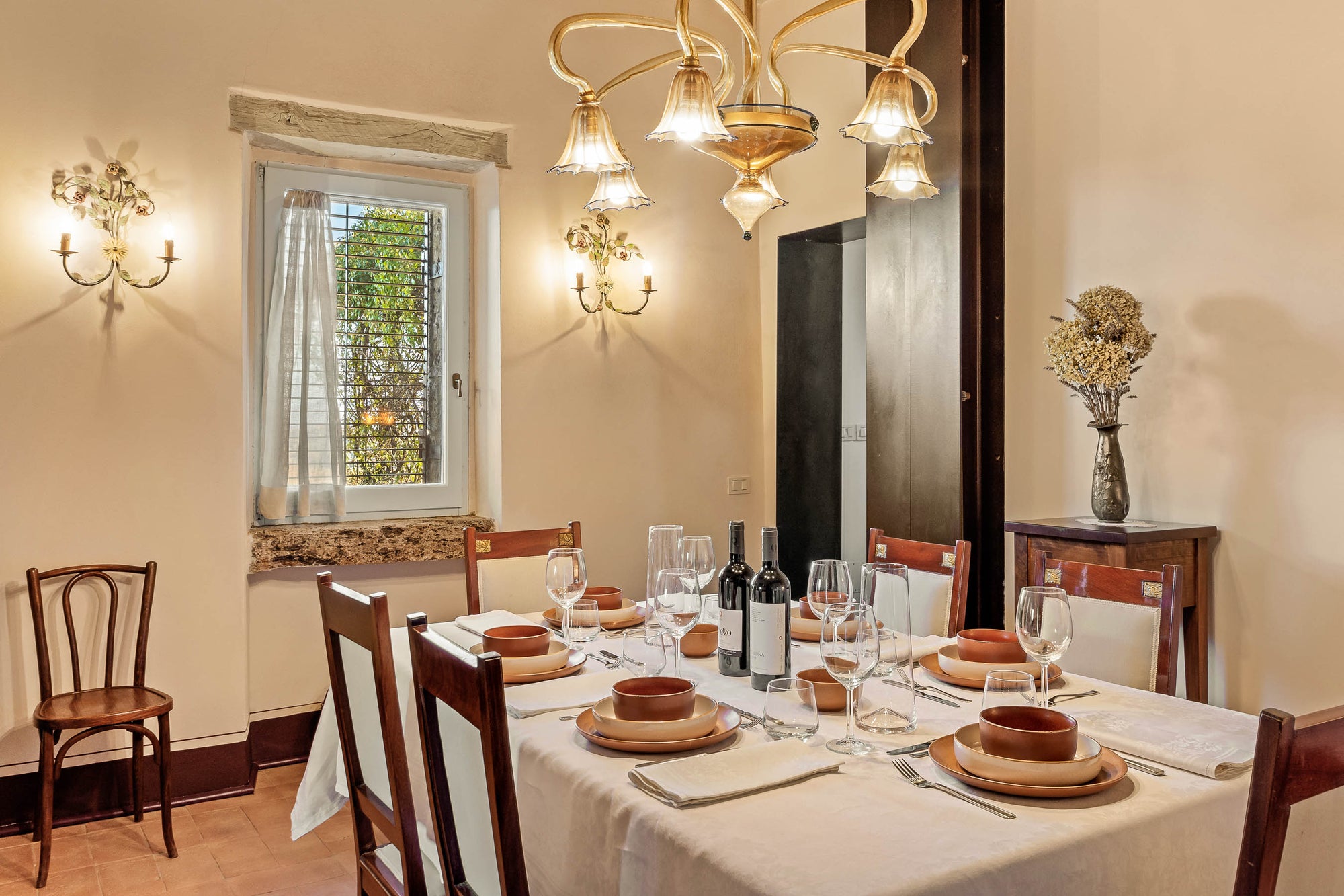 Quercus - Tuscan Villa with Private Pool & Winery near the Val d’Orcia | Sleeps 6