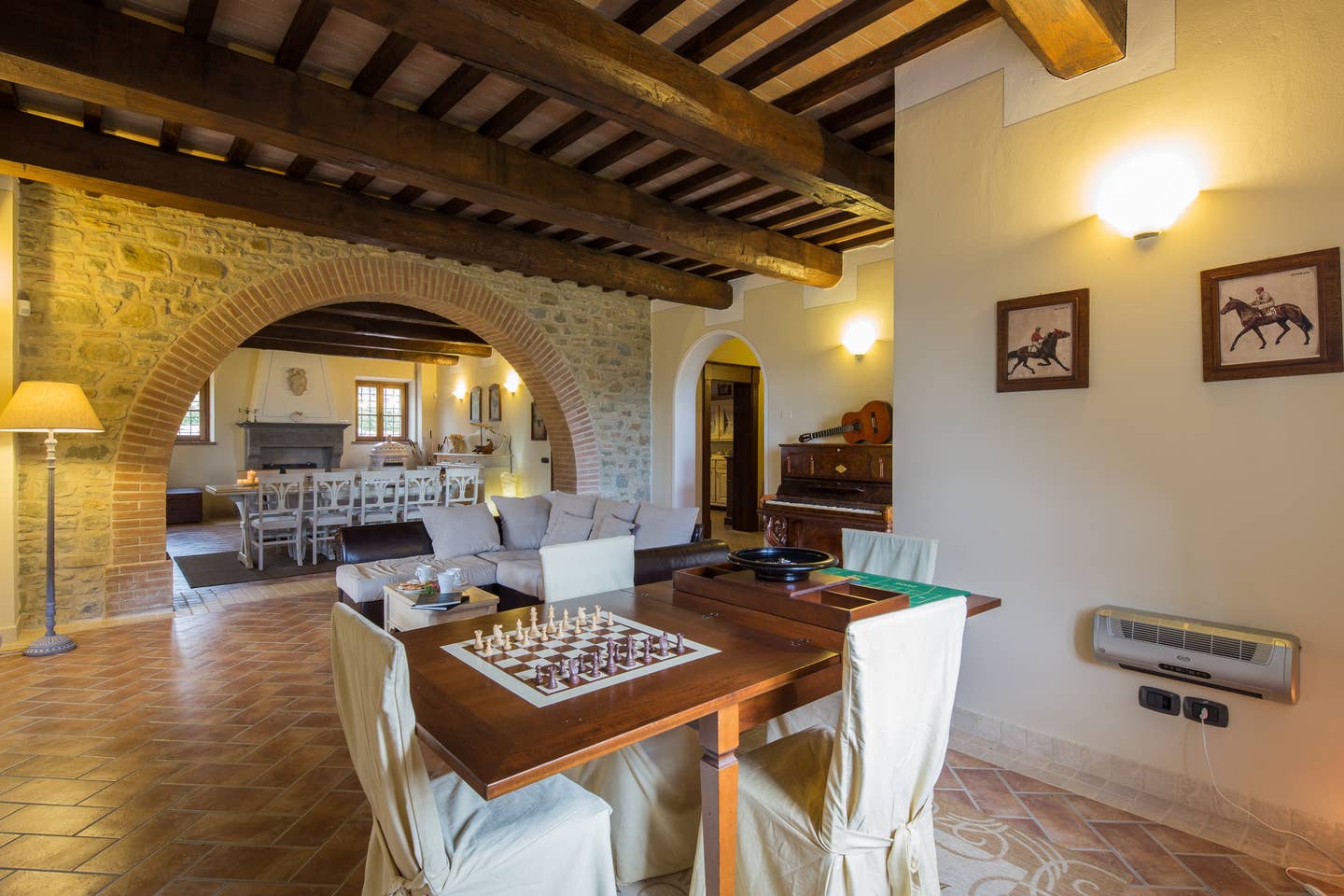 Cortona - Tramonti - Villa with  5 bedrooms 6 bathrooms sleeps up to 10