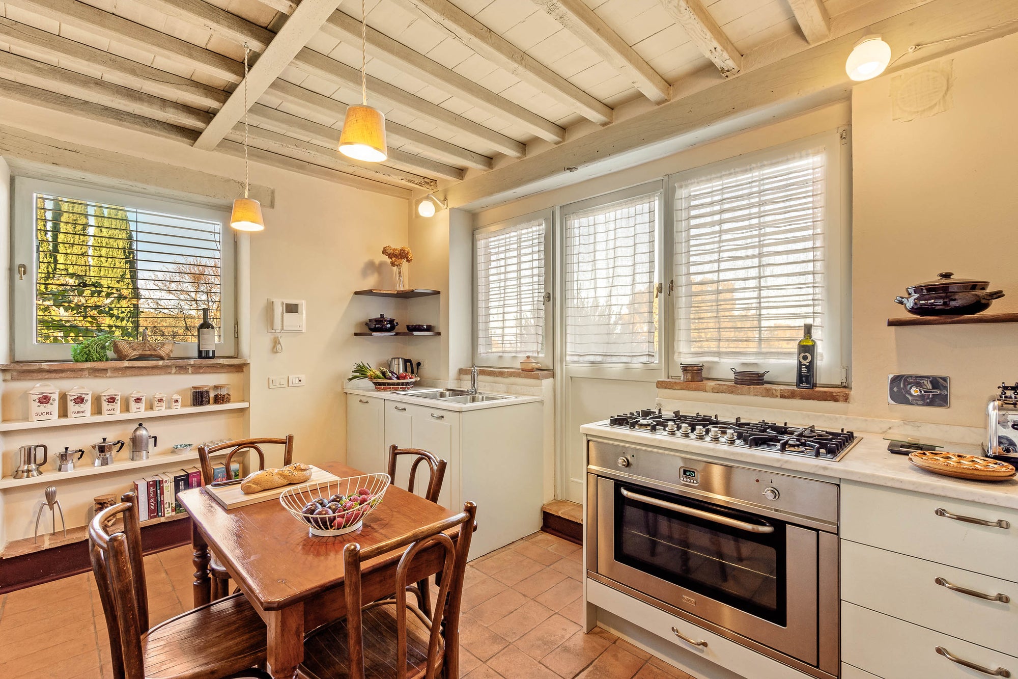 Quercus - Tuscan Villa with Private Pool & Winery near the Val d’Orcia | Sleeps 6