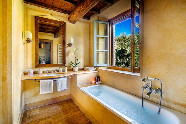 Villa Lago - Cortona villa sleeps up to 14