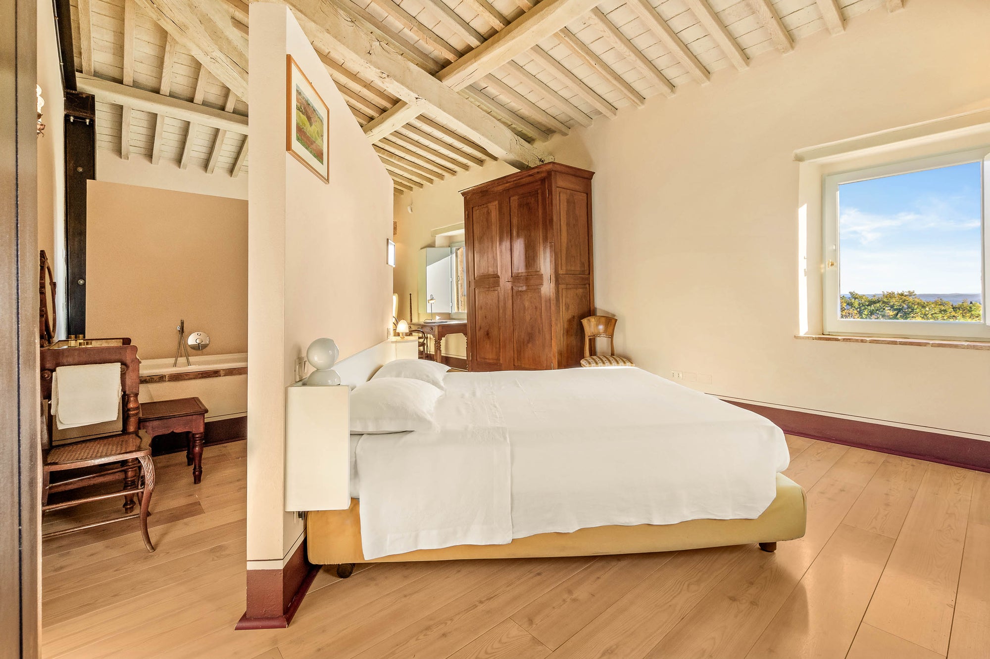 Quercus - Tuscan Villa with Private Pool & Winery near the Val d’Orcia | Sleeps 6