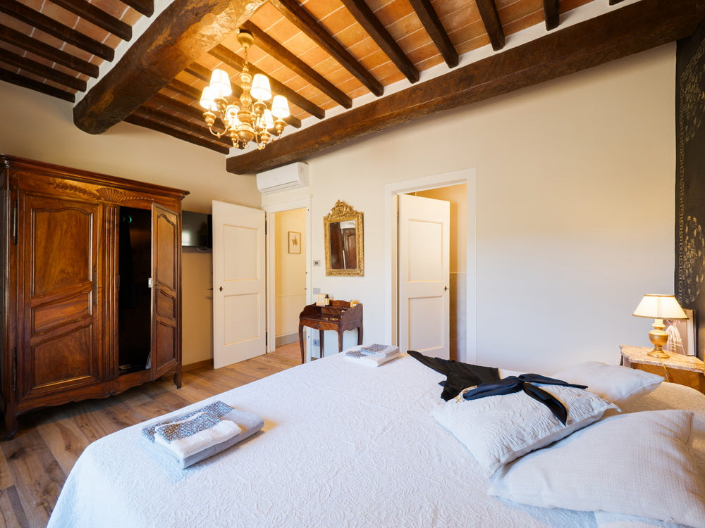 Villa Grifone – Private Villa near Cortona, Tuscany | Sleeps 10